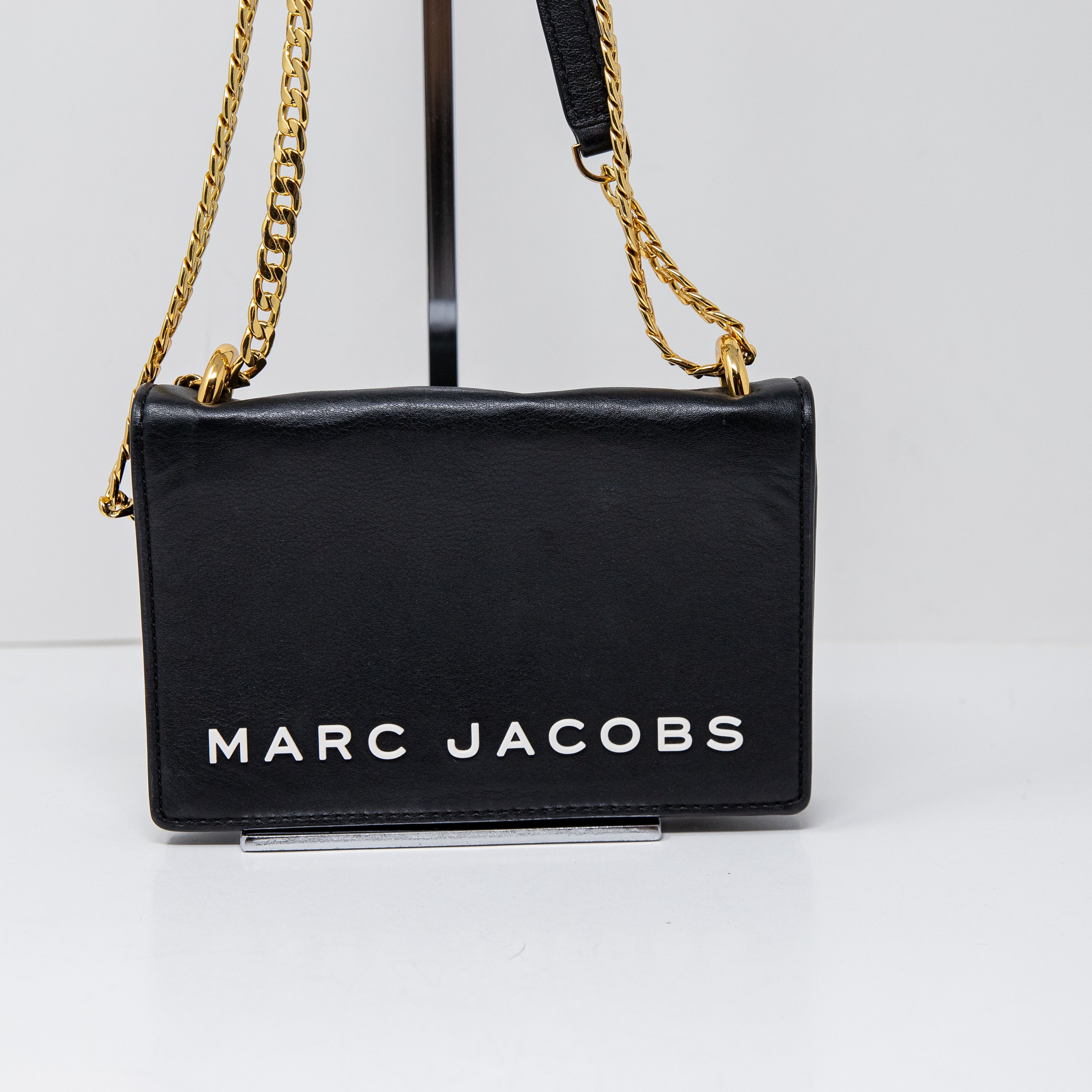 Marc Jacobs Double Take Logo Genuine Leather Gold Chain Crossbody Purse Bag