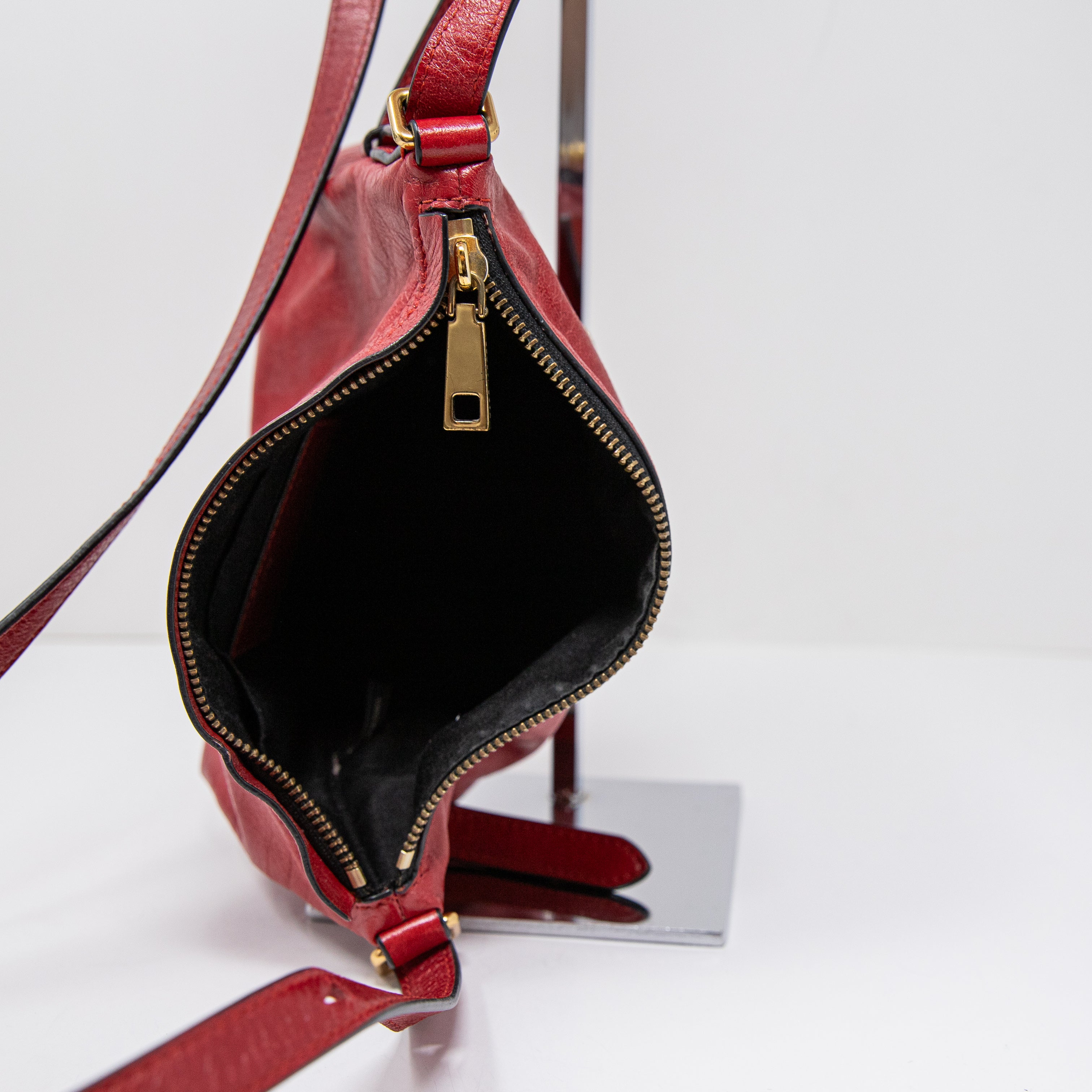 Marc Jacobs Side Sling Genuine Leather Crossbody Shoulder Purse Bag Red