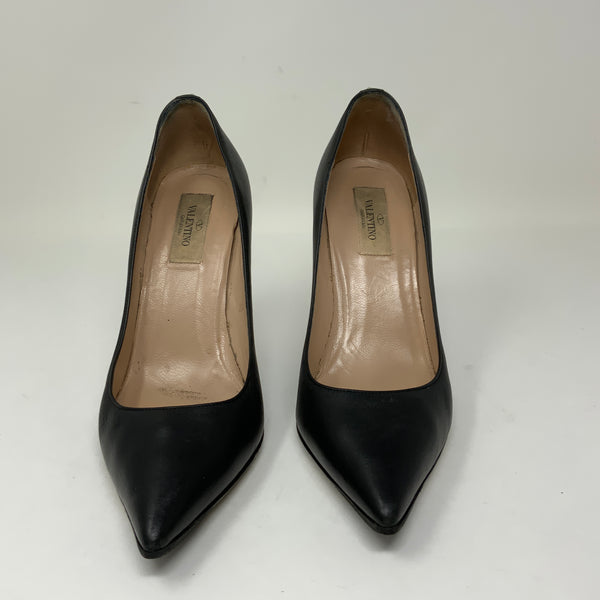 Valentino Garavani Leather Pointed Toe Pyramid Stud Stiletto High Heels Shoes