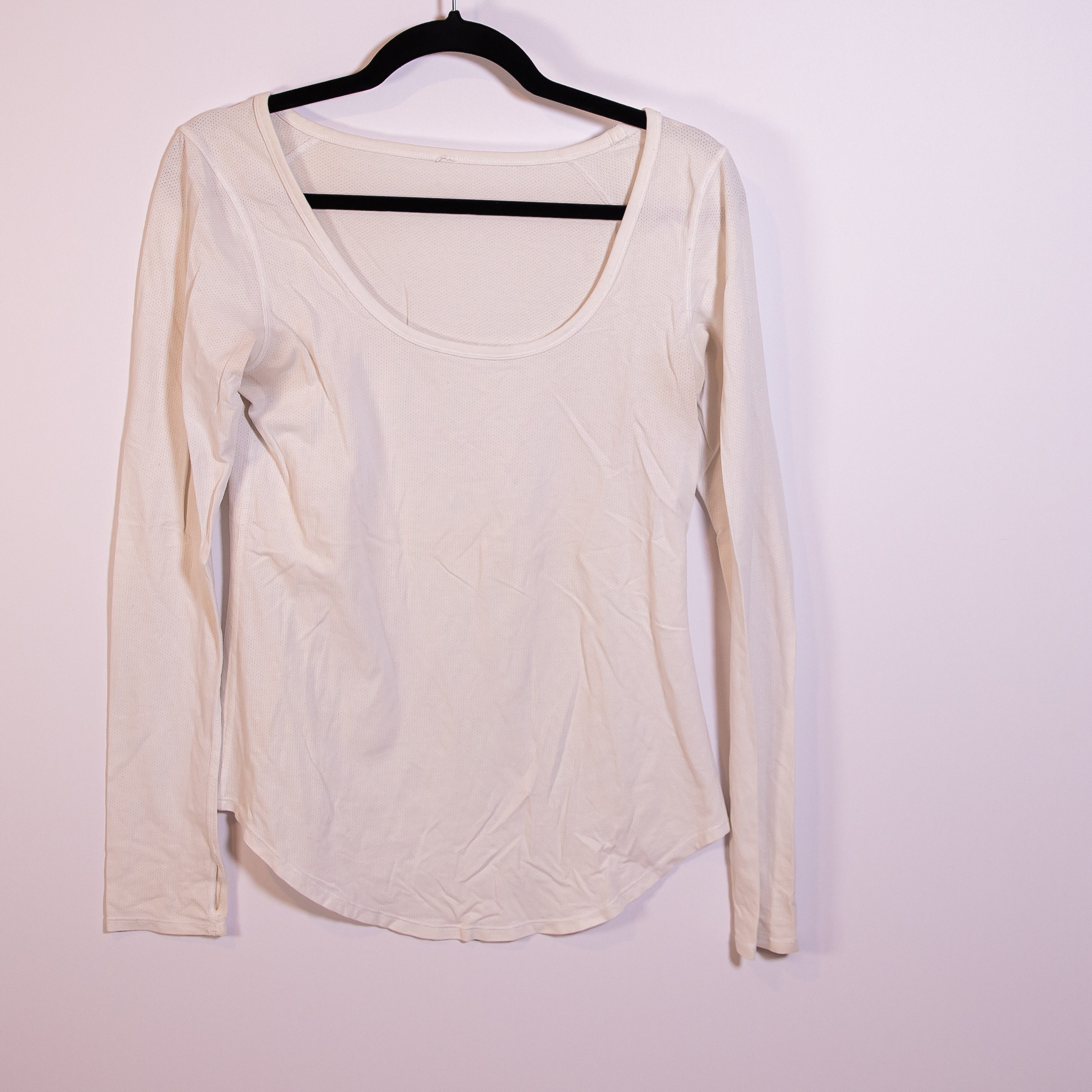 Lululemon Women's&nbsp; Deep Scoop Neck Micro Perforated Long Sleeve Tee Shirt White&nbsp;