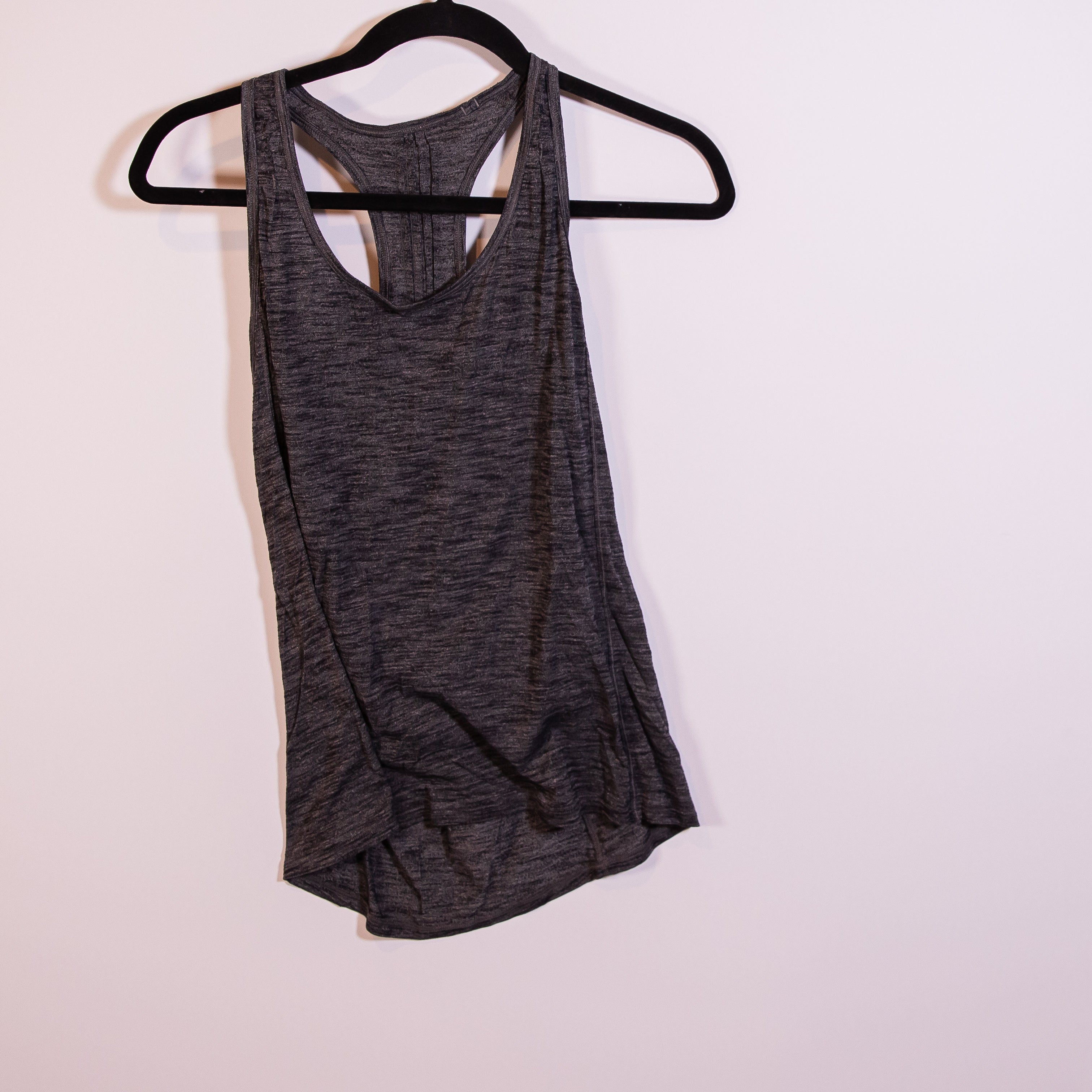 Lululemon Women's Hotwave Racerback Sleeveless Athletic Tank Top Heathered Black