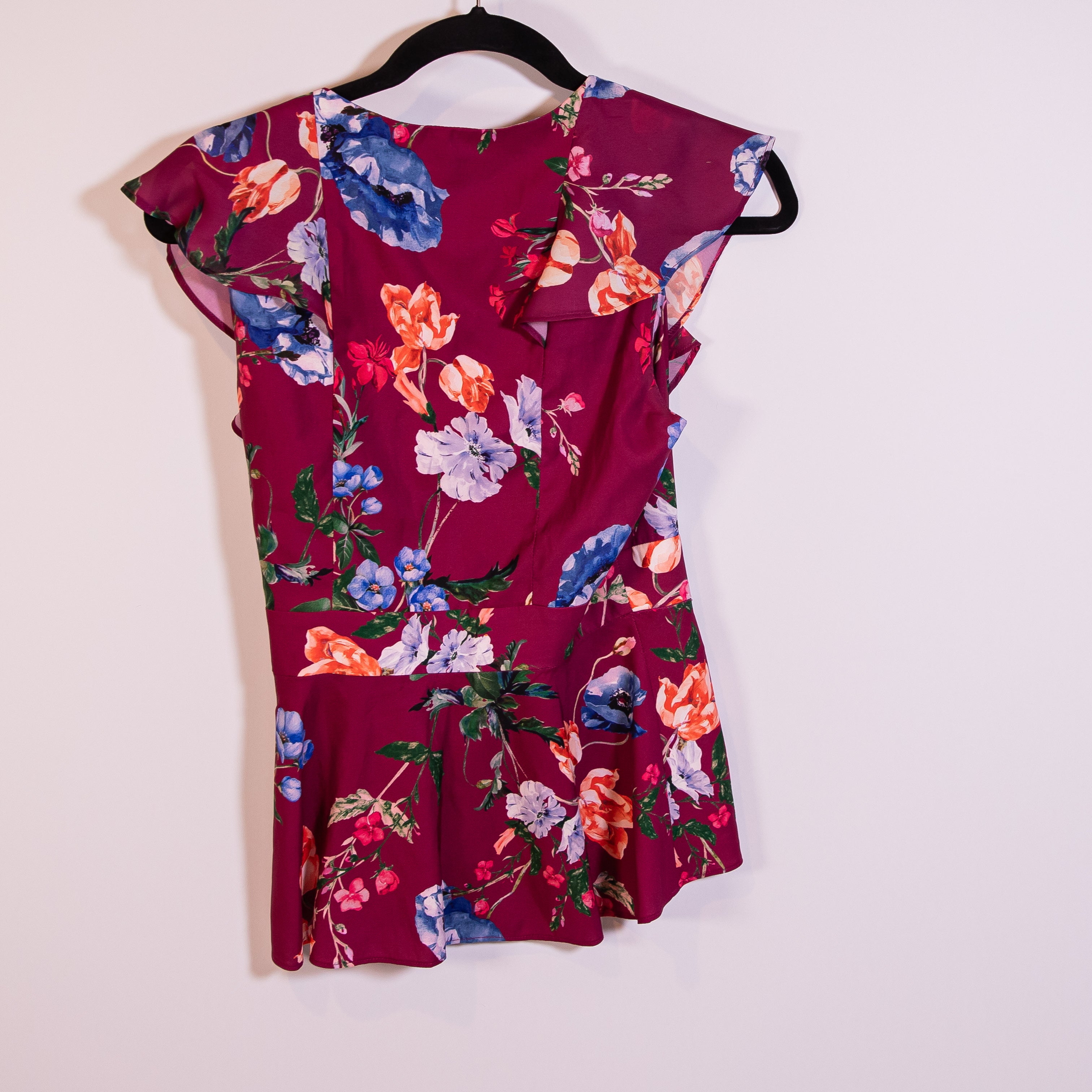 Parker Women's Flutter Short Sleeve Wrap Top With Tie At The Waist Satin Floral