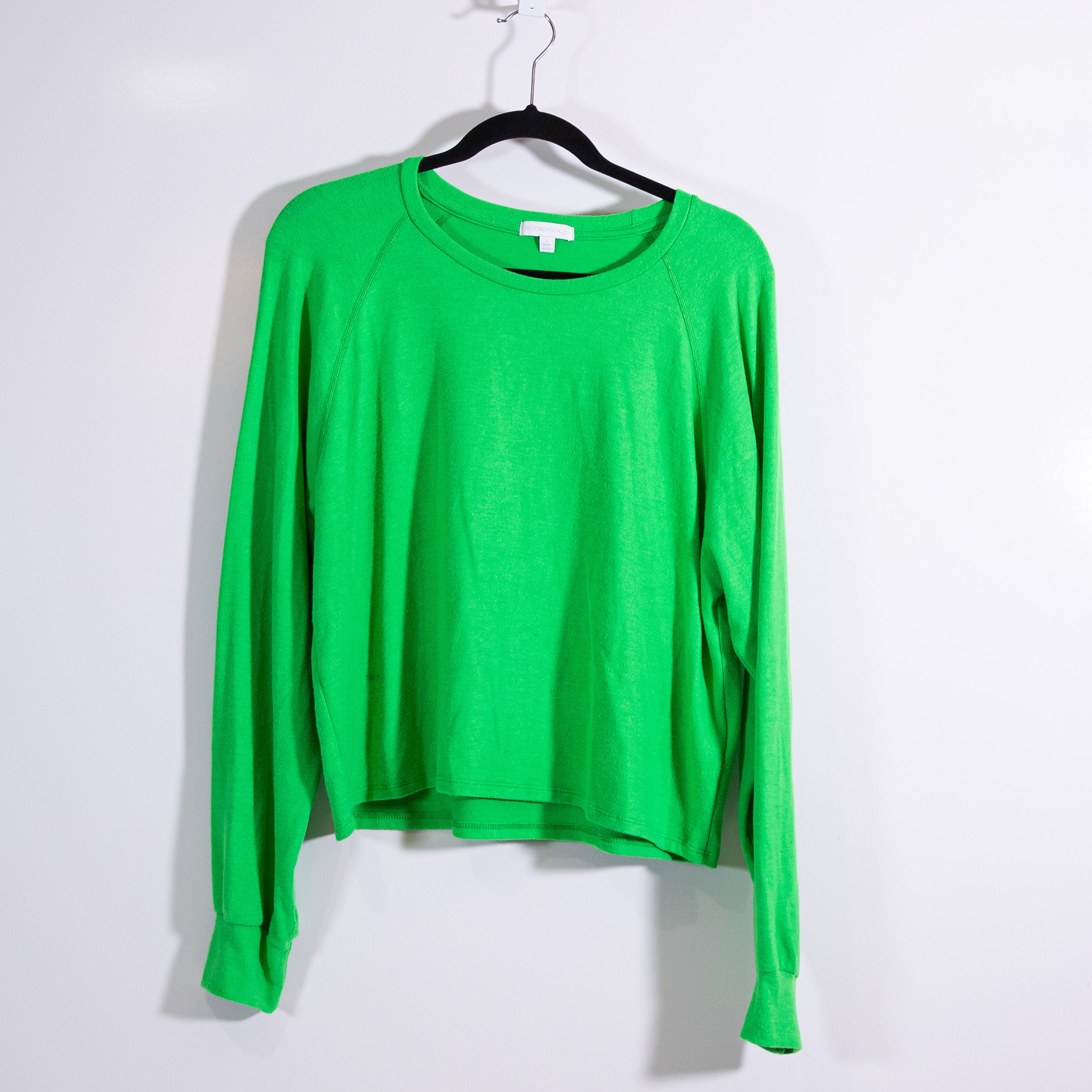 Beyond Yoga Women's Slouchy Lounge Crew Neck Pullover Sweatshirt Sweater Green L