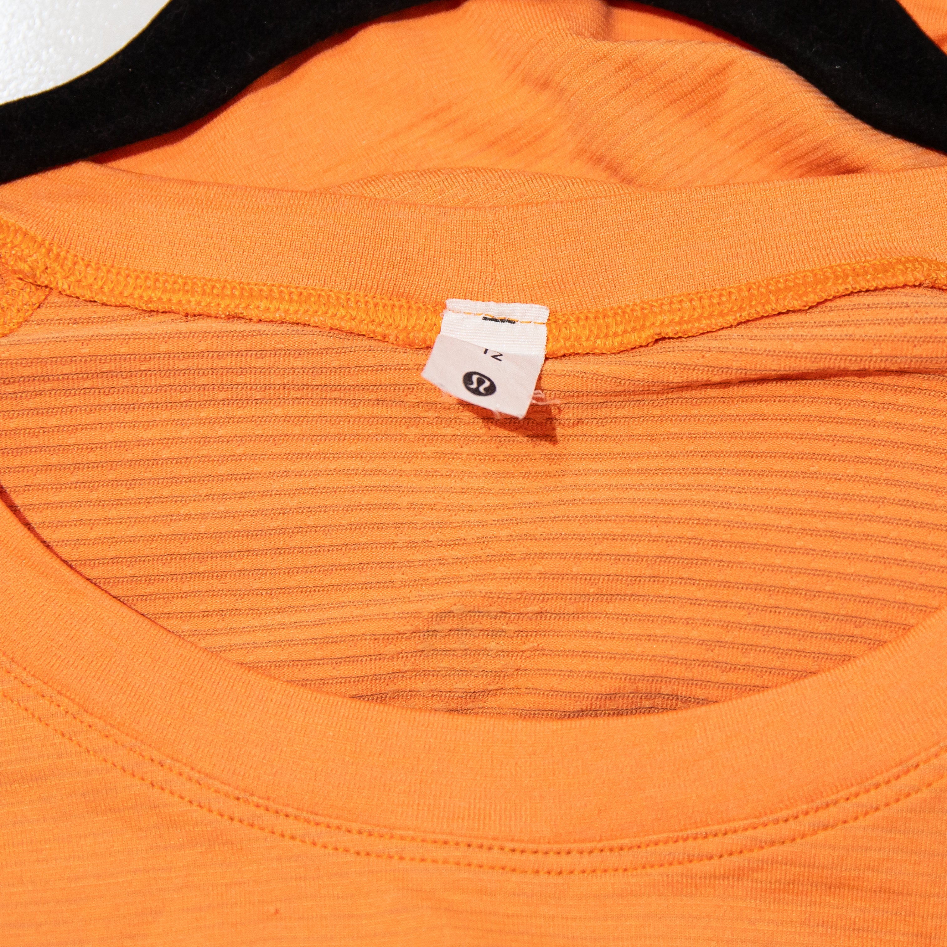 Lululemon Women's Run Swiftly Short Sleeve Scoop Neck Tee Shirt Bright Orange 12