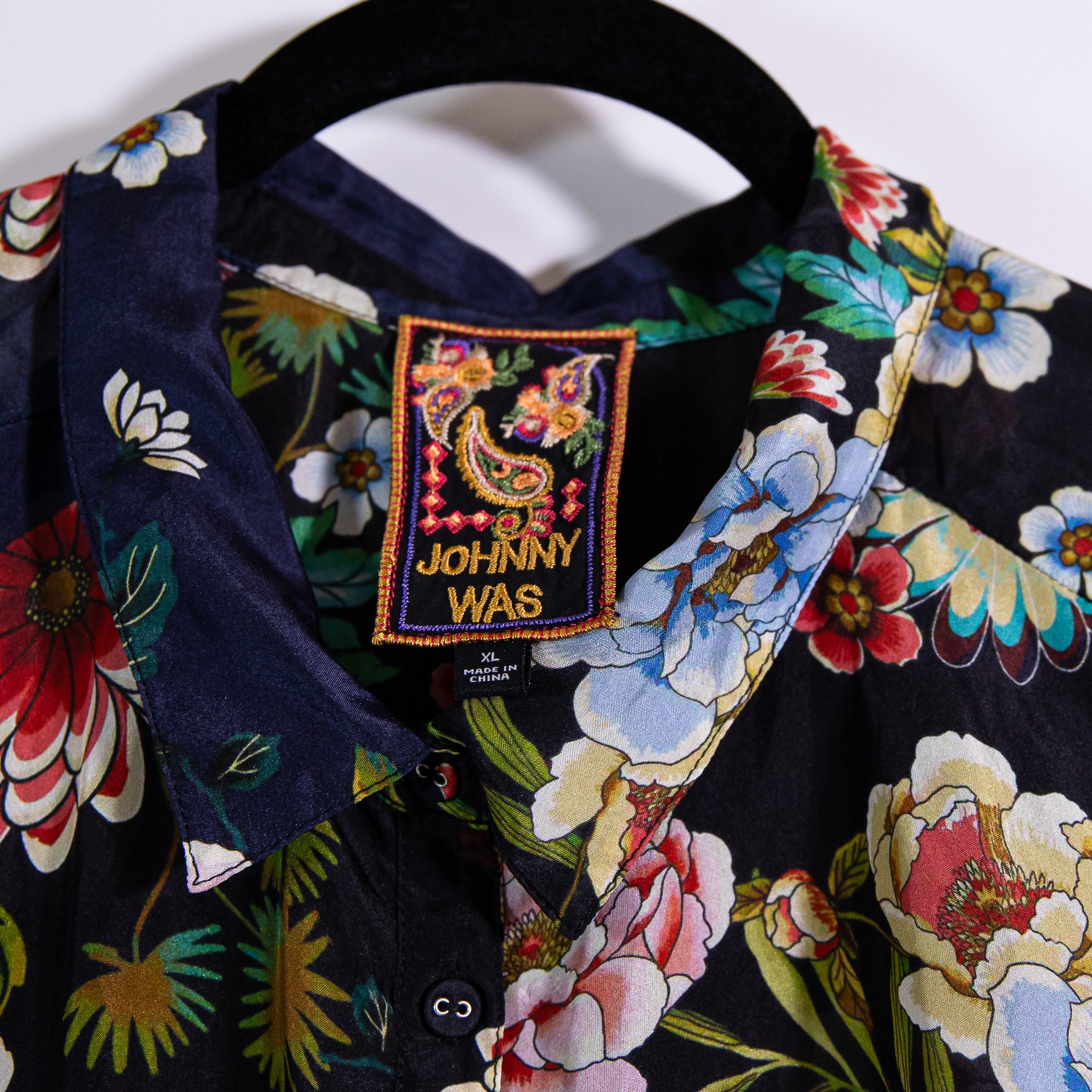 Johnny Was The Audrey Silk Satin Chiffon Advestia Floral Short Sleeve Shirt XL