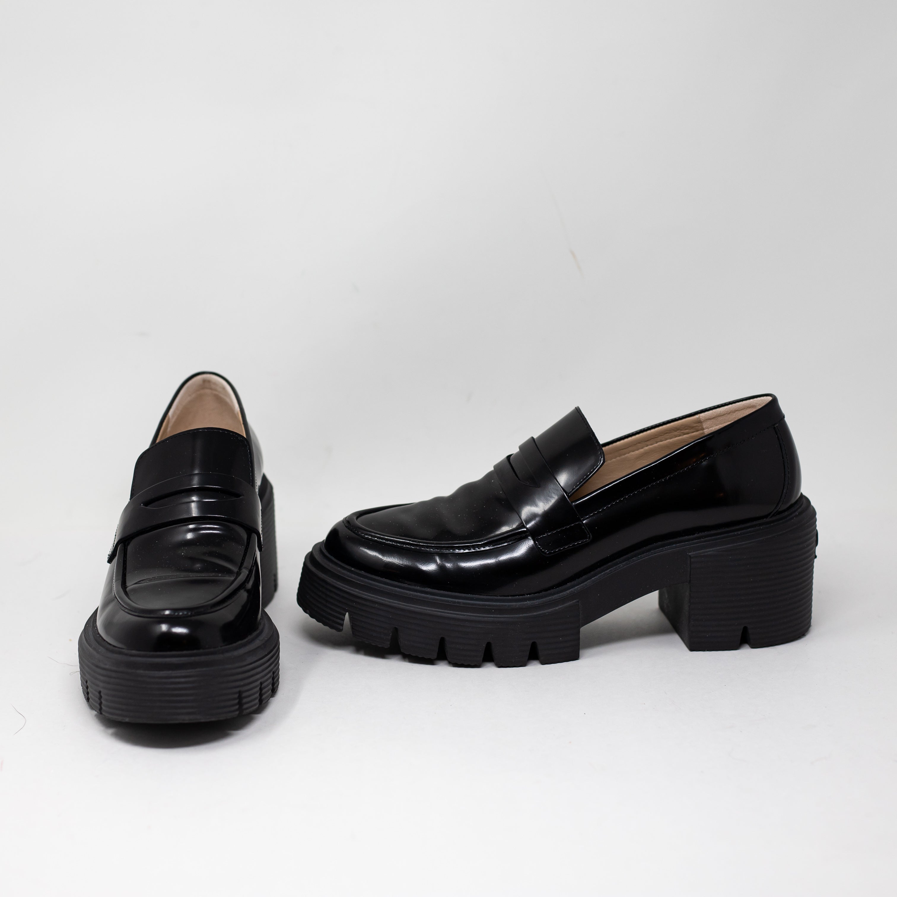 NEW Stuart Weitzman Soho Shiny Leather Lug Sole Block Heel Loafers Shoes Black