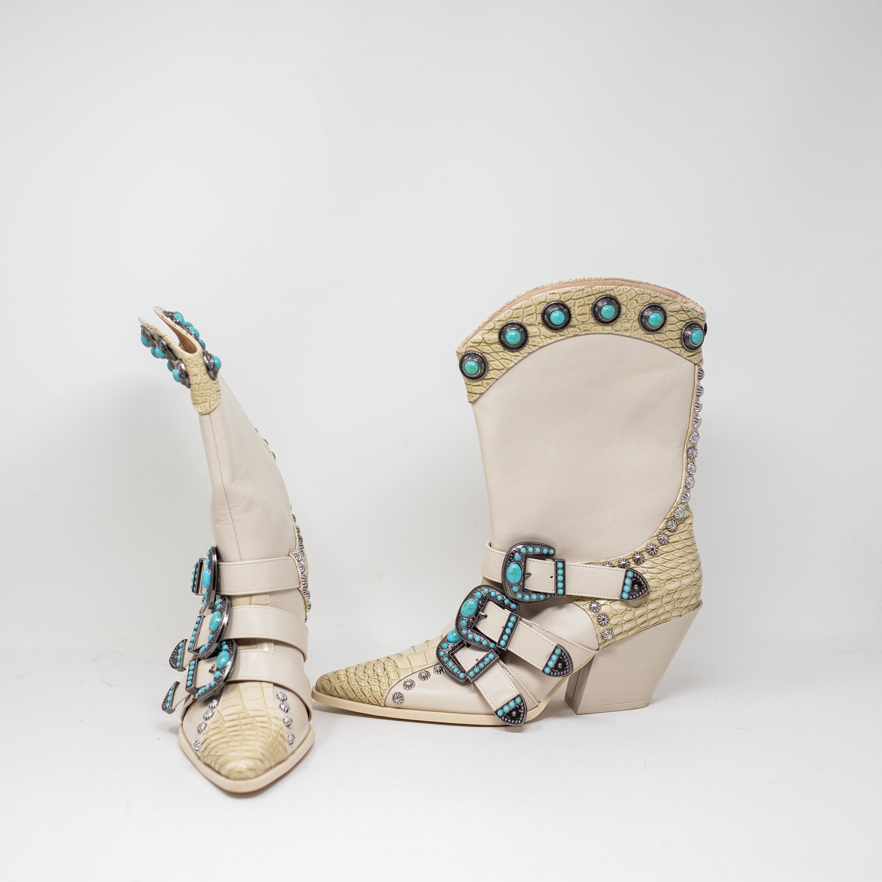 NEW Azalea Wang Balmoral Faux Leather Turquoise Western Heel Booties Shoes 6.5