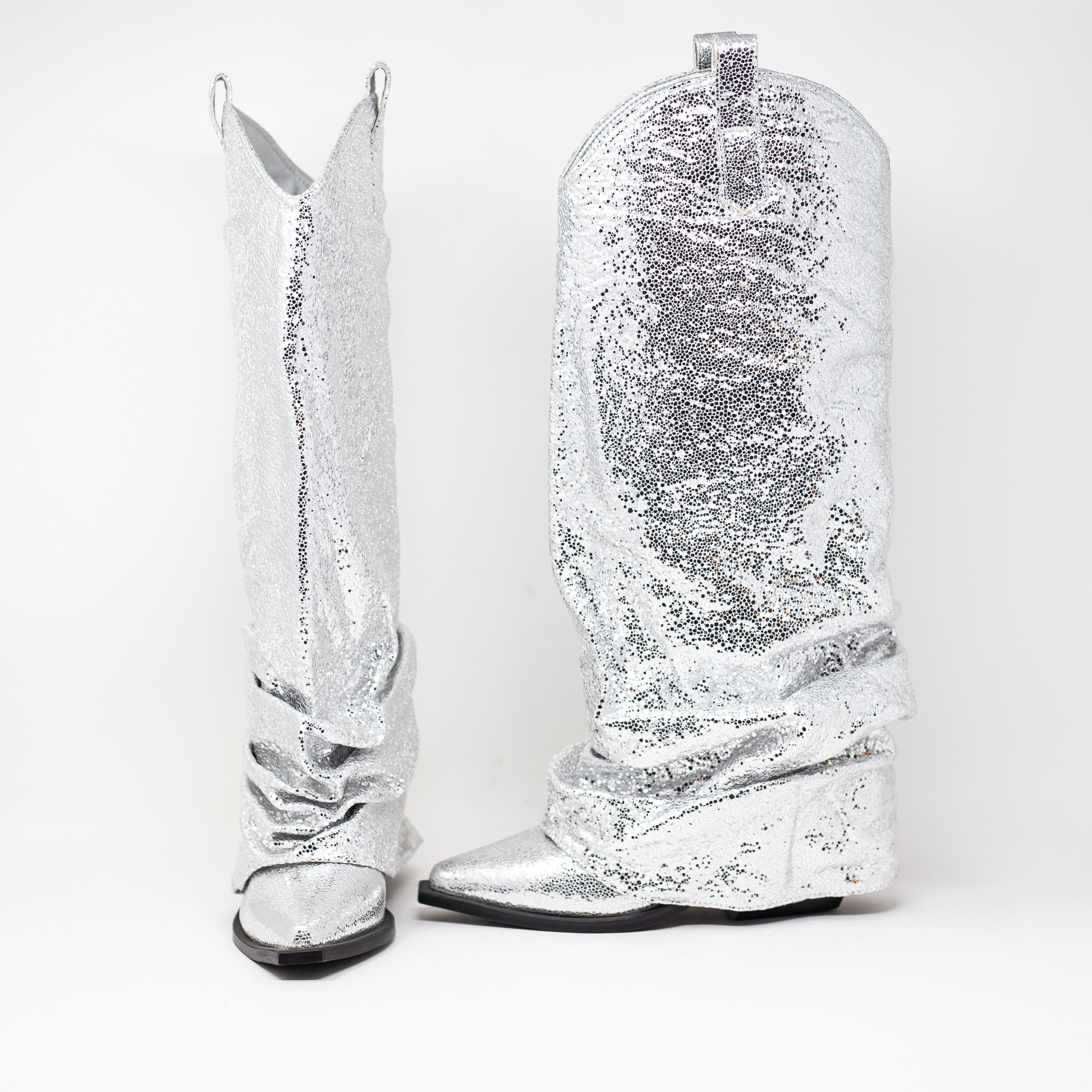 NEW Azalea Wang Shawnee Silver Metallic Scrunched Western Cowboy Boots Shoes 6