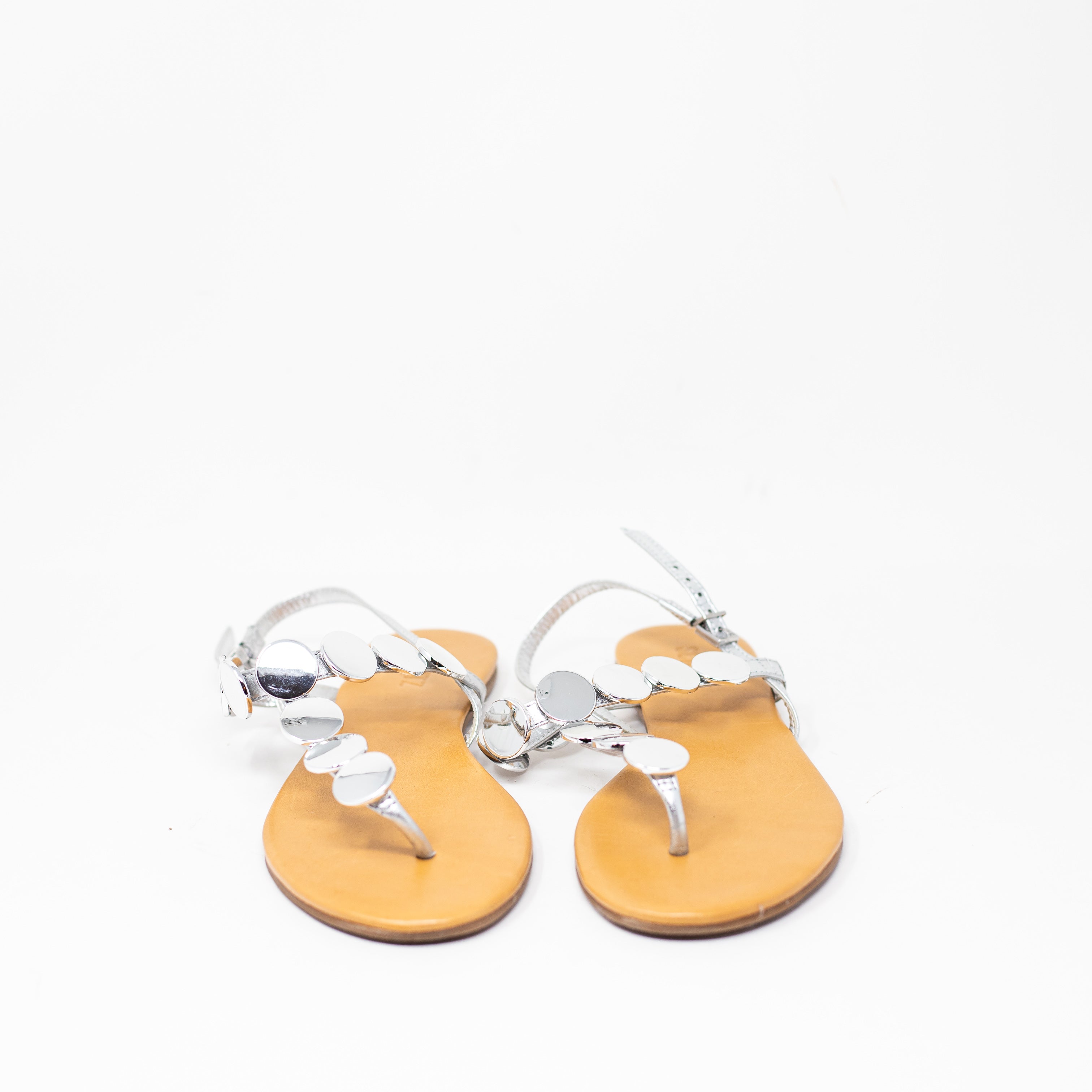 Schutz Acacia Silver Round Medallion Genuine Leather Flat Sandals Shoes 7.5
