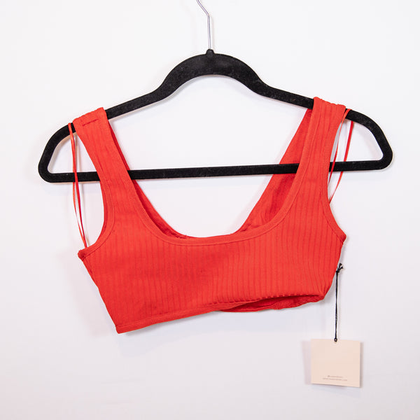 NEW Superdown Akeela Ribbed Knit Stretch Scoop Neck Sleeveless Crop Top Red XS