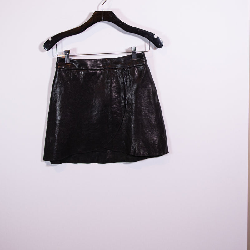 Alice + Olivia Women's Genuine Lamb Leather Faux Wrap Mini Drape Zipper Skirt 0