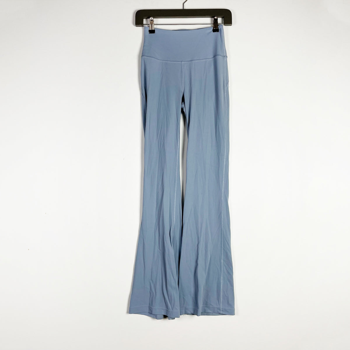 Lululemon Women's Groove Super-High-Rise Flared Pant Nulu Chambray Pants 4