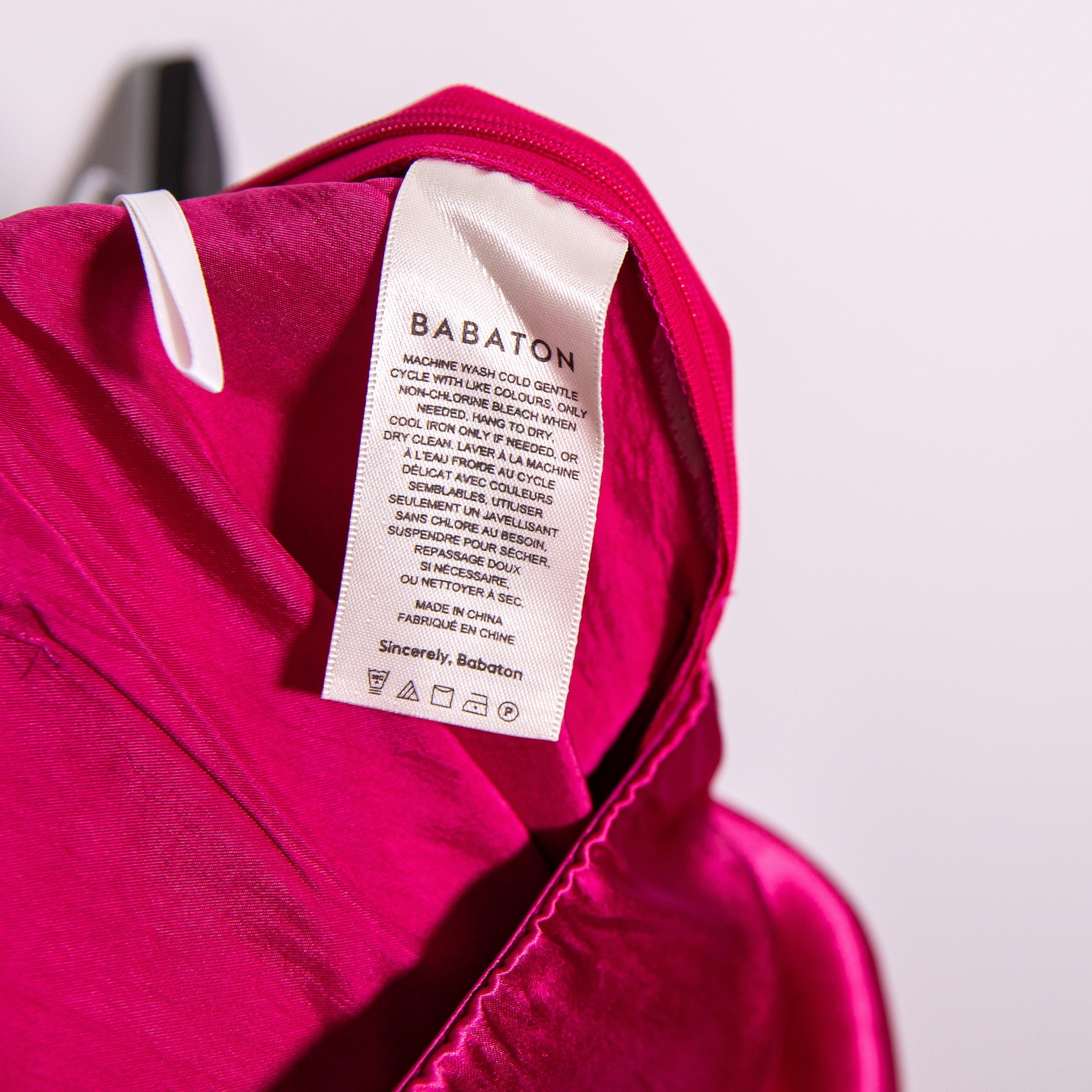 Babaton Aritzia Eames Satin High-Waisted Slip Skirt With Slit Eros Pink 0