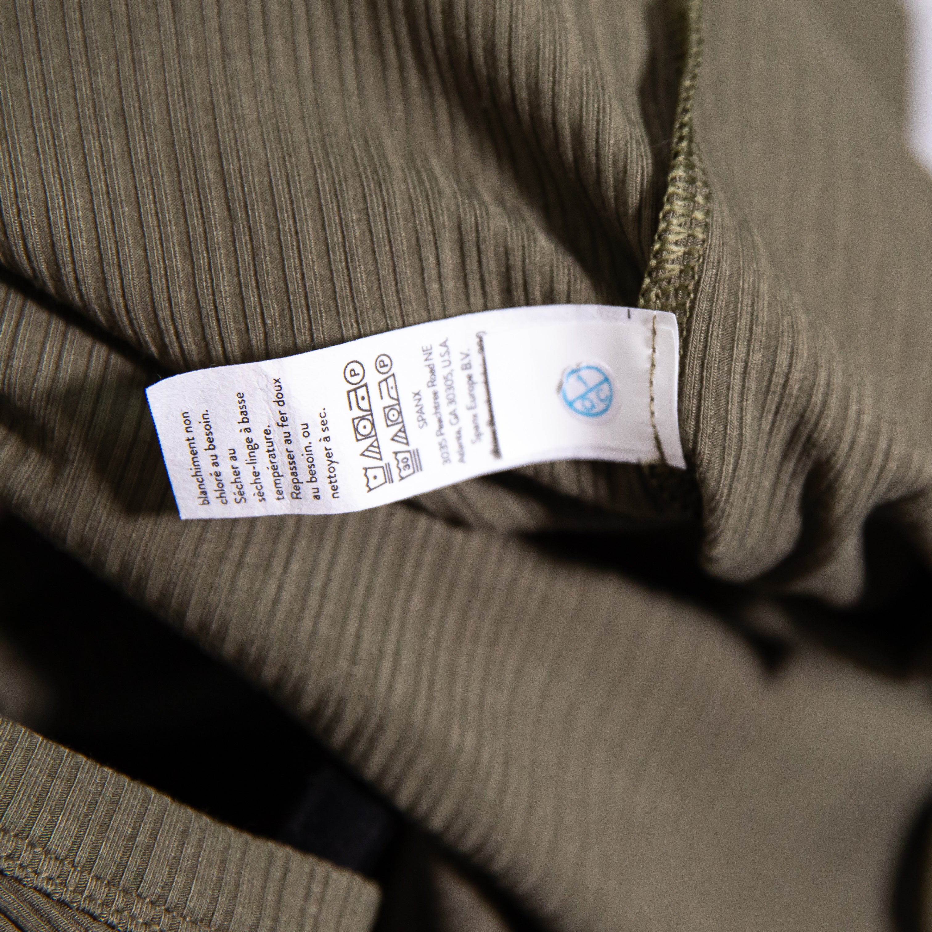 NEW Spanx Scoop Neck Sleeveless Ribbed Stretch Basic Tank Top Midnight Olive M