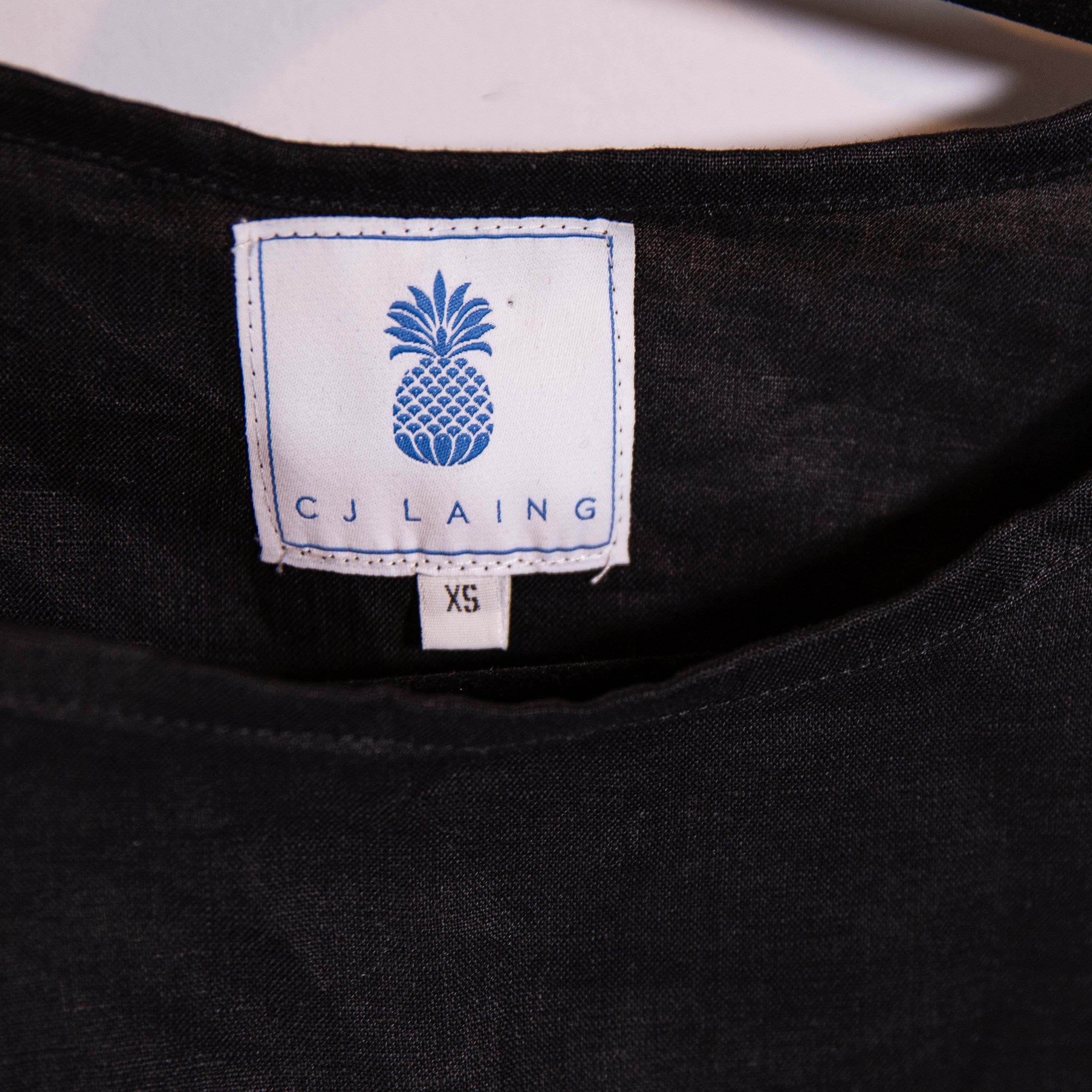 CJ Laing Linen Lightweight Ruffle Short Sleeve Semi Cropped Blouse Shirt Top XS