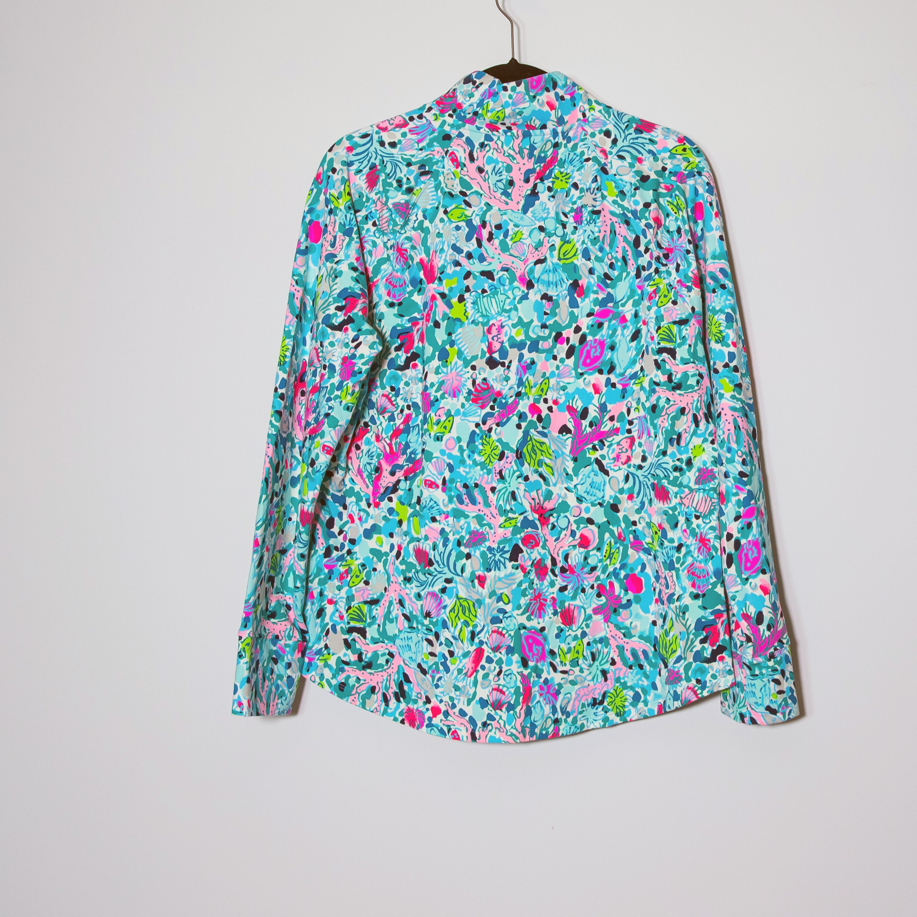 Lilly Pulitzer UPF 50+ Skipper Popover Sweater Multi Dive Bar Graphic Print L