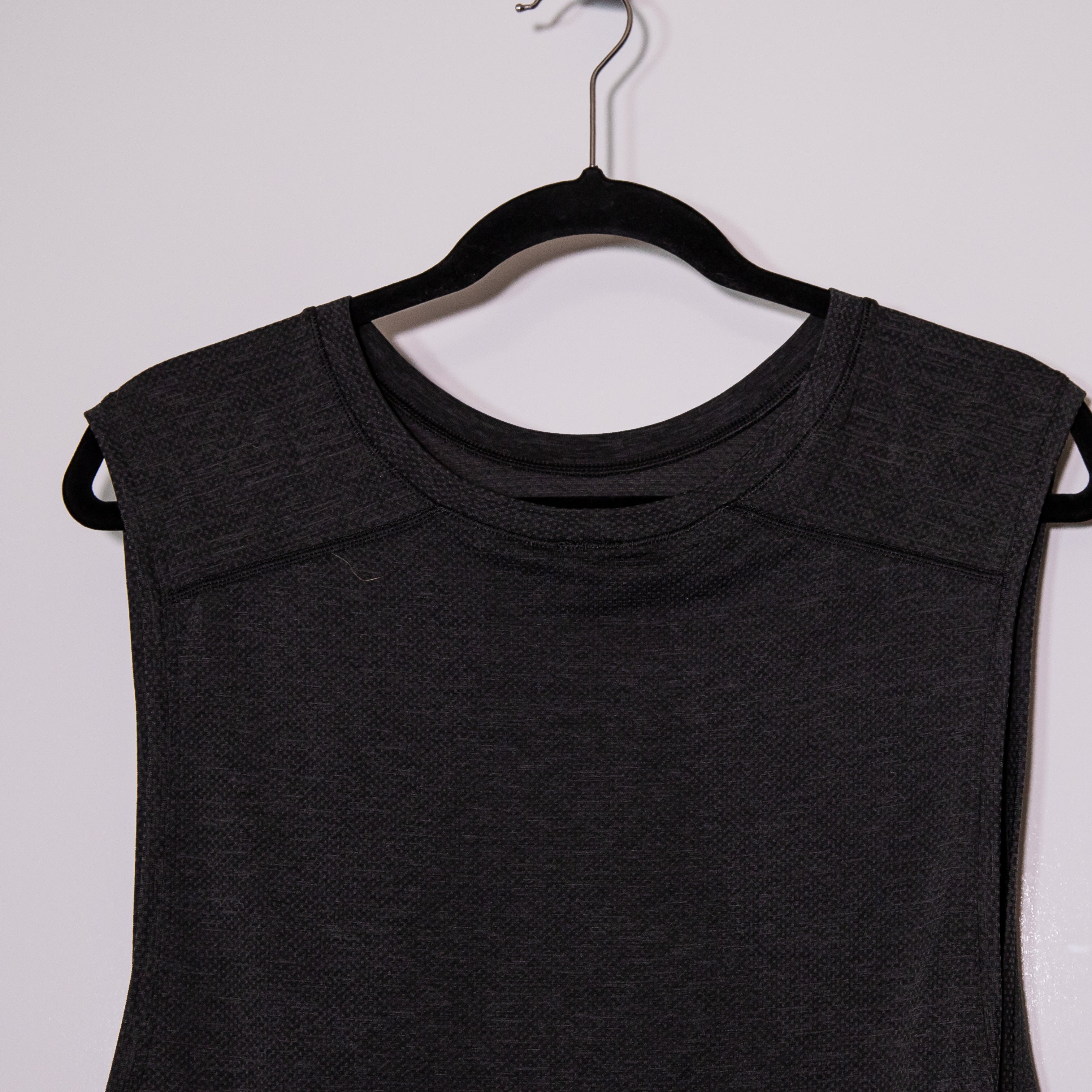 Lululemon Men's Metal Vent Tech Sleeveless Tank Top Shirt 2.0 Solid Black XXL
