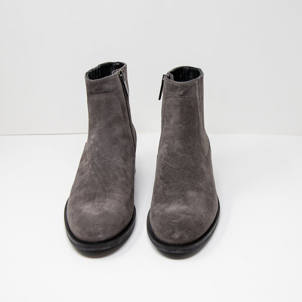 Aquatalia Oribella Genuine Leather Suede Low Top Ankle Booties Shoes Graphite 10