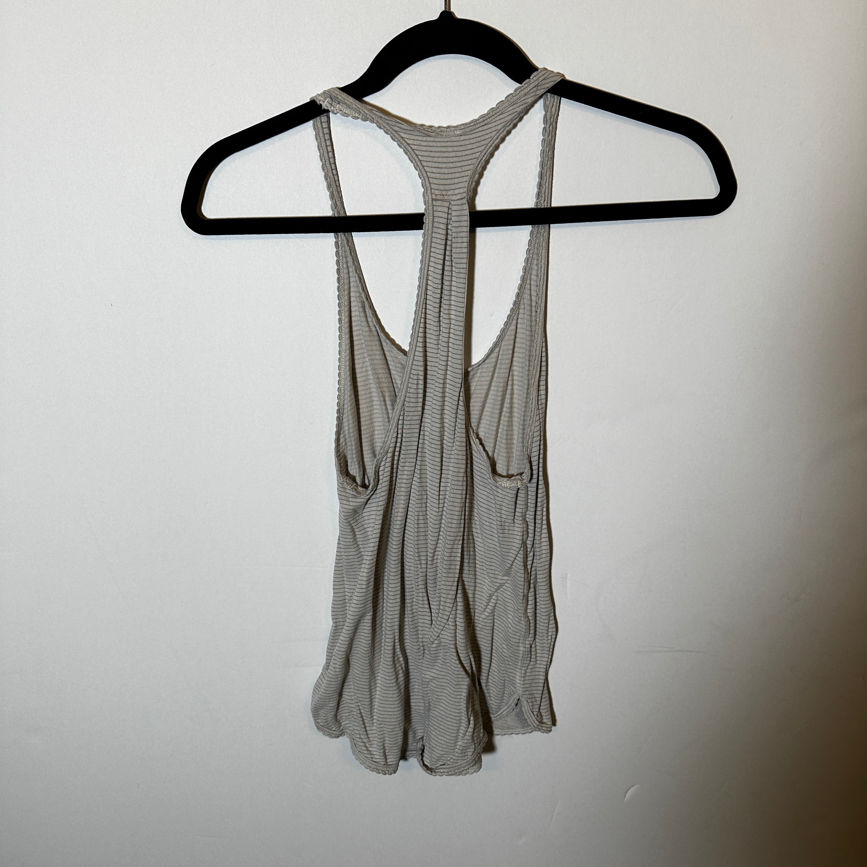 Lululemon Women's 105 F Singlet Scoop Neck Racerback Athletic Work Out Tank Top