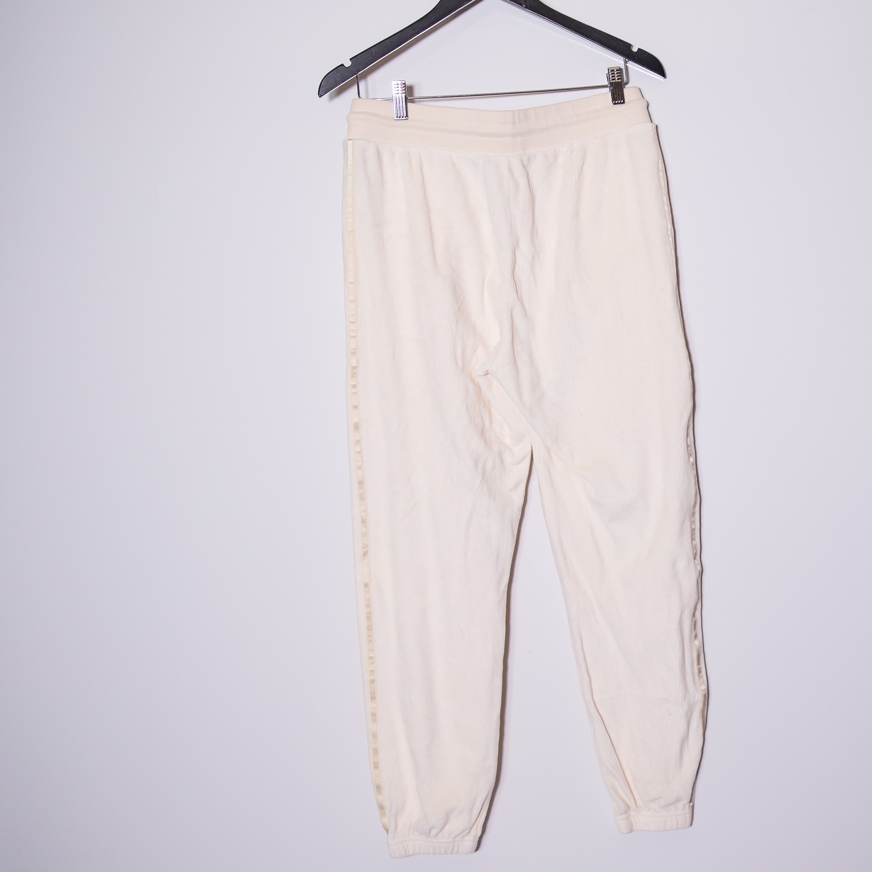 Adidas Women's Slim Jogger Velvet Velour Ankle Crop Sweat Pants Wonder White M