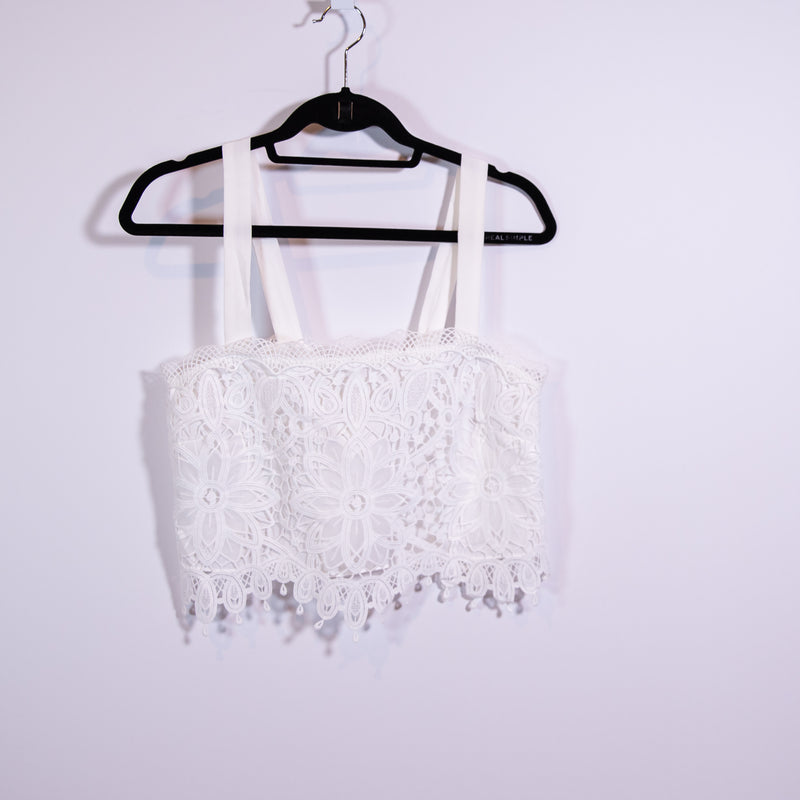 Saylor Serafina Allover Floral Flower Lace Square Neck Crop Tank Top White Small