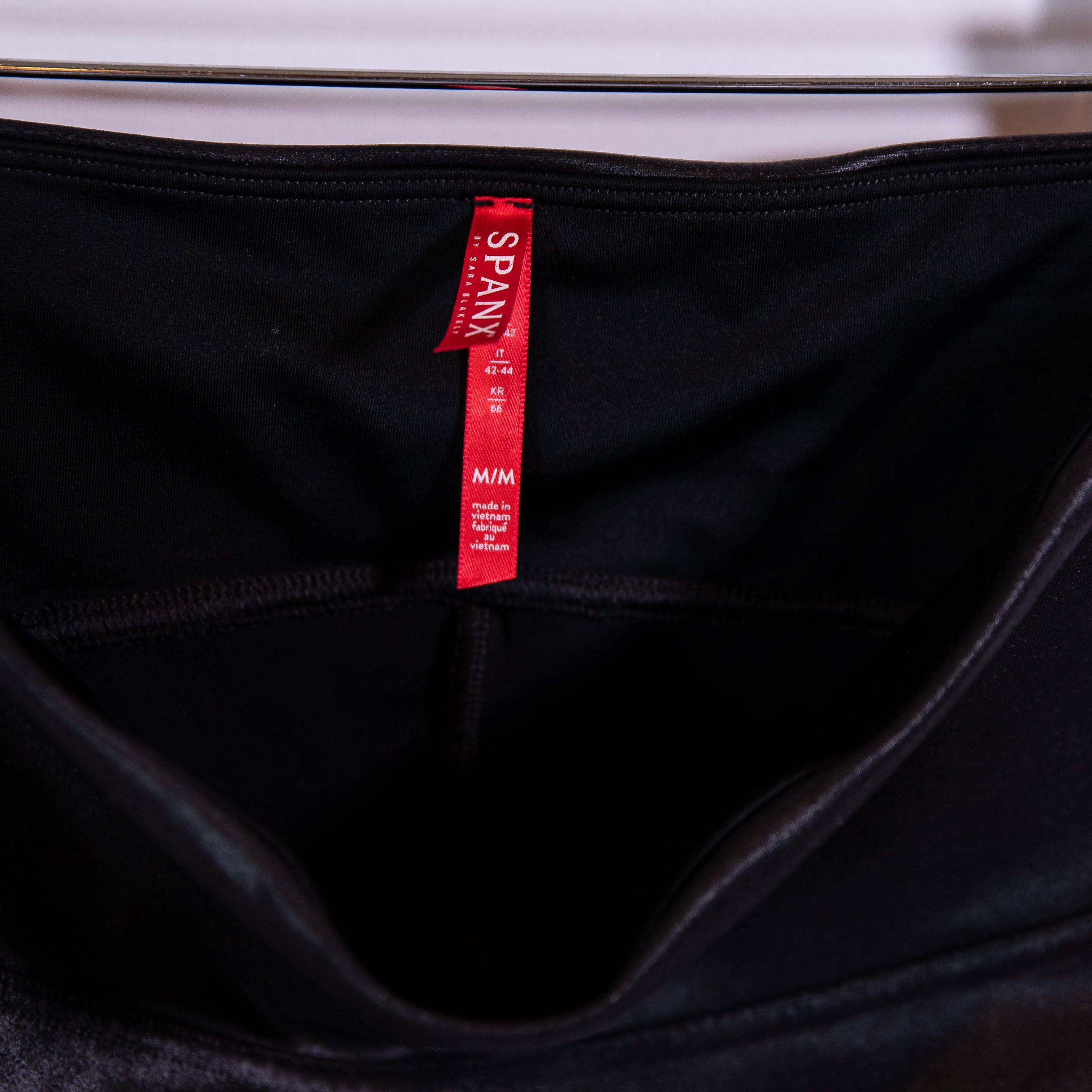 Spanx Faux Vegan Leather Textured High Rise Moto Leggings Black MED