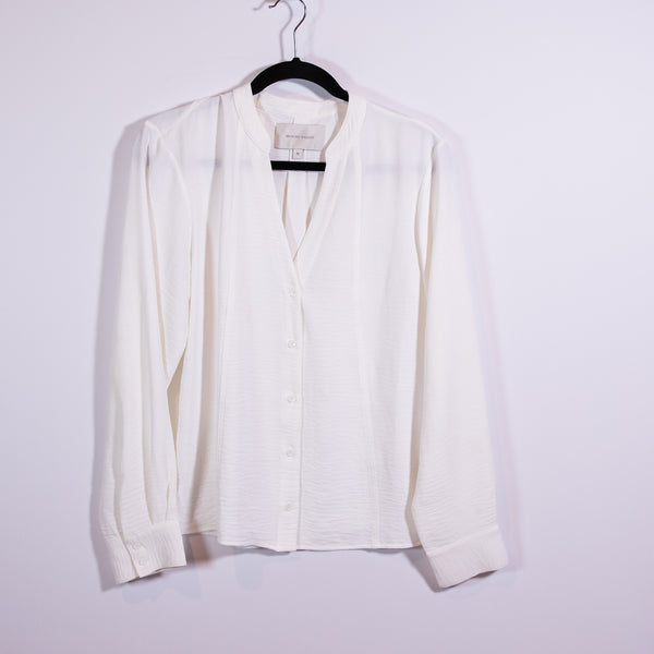 Brochu Walker The Galey Long Sleeve Button Front Collarless Blouse Salt White M