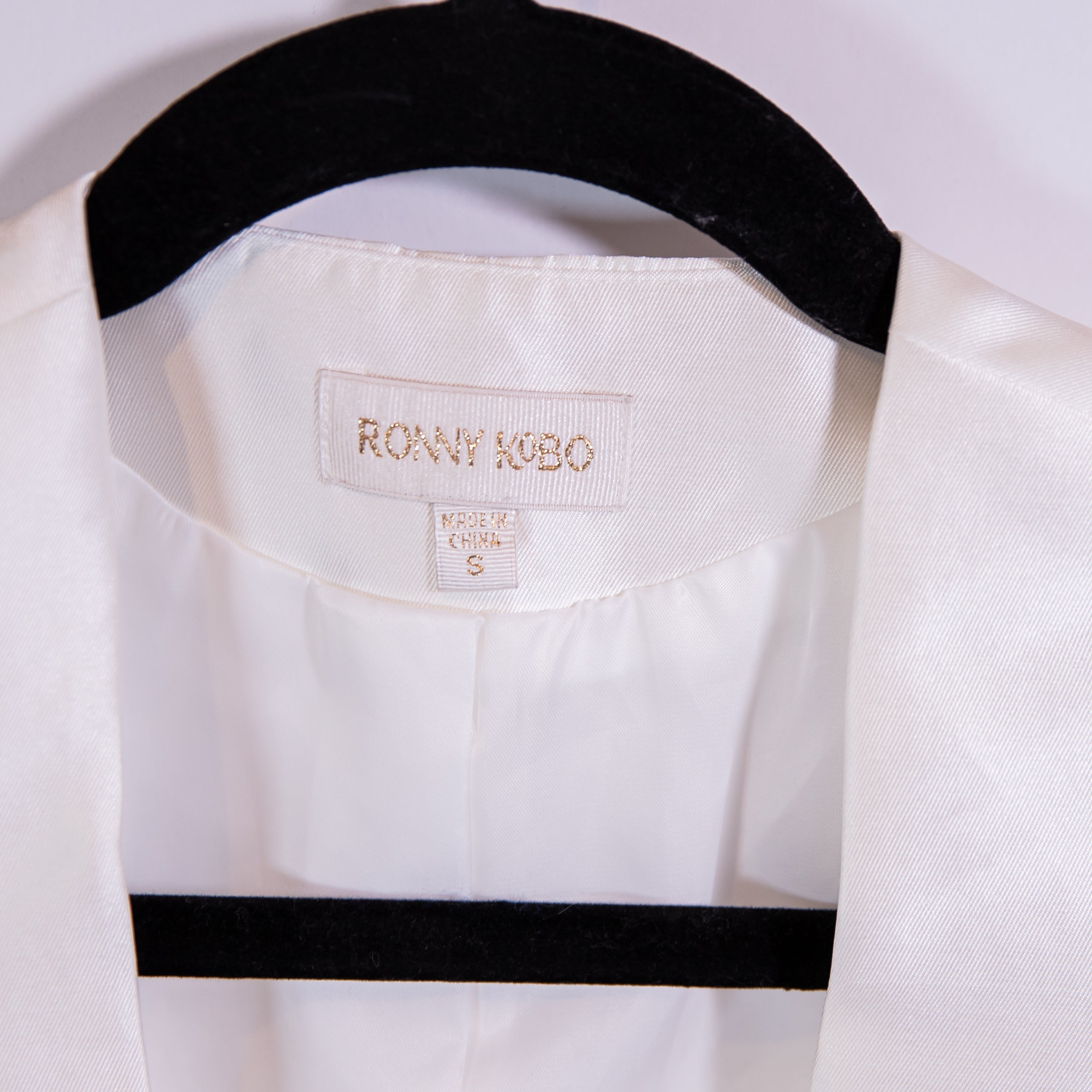 NEW Ronny Kobo Foxy Sateen V Neck Sleeveless Three Button Vest Jacket Ivory S