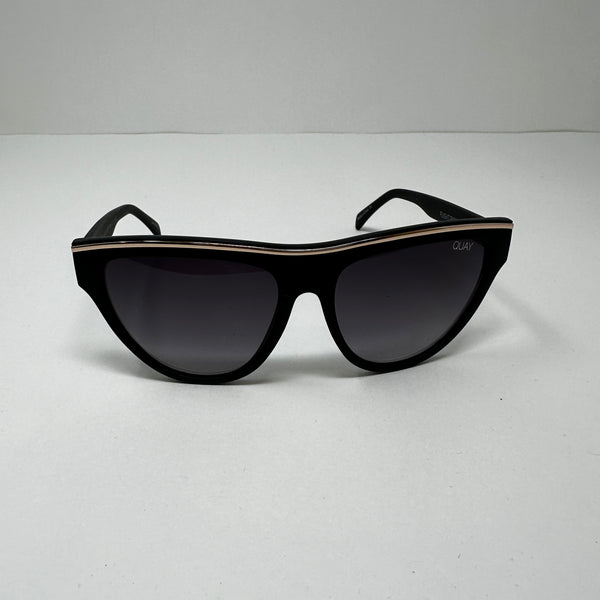 Quay Flight Risk Cay Eye Oval Matte Black Gold Sunglasses Accessory