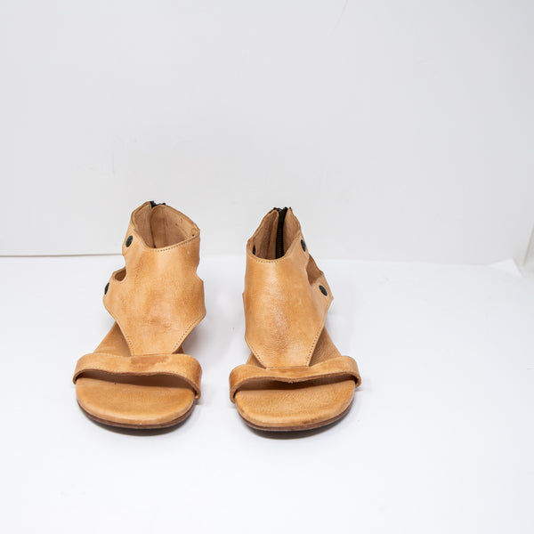 Bed Stu Soto Genuine Leather Open Toe Perforated Sandals Shoes Brown Tan 9