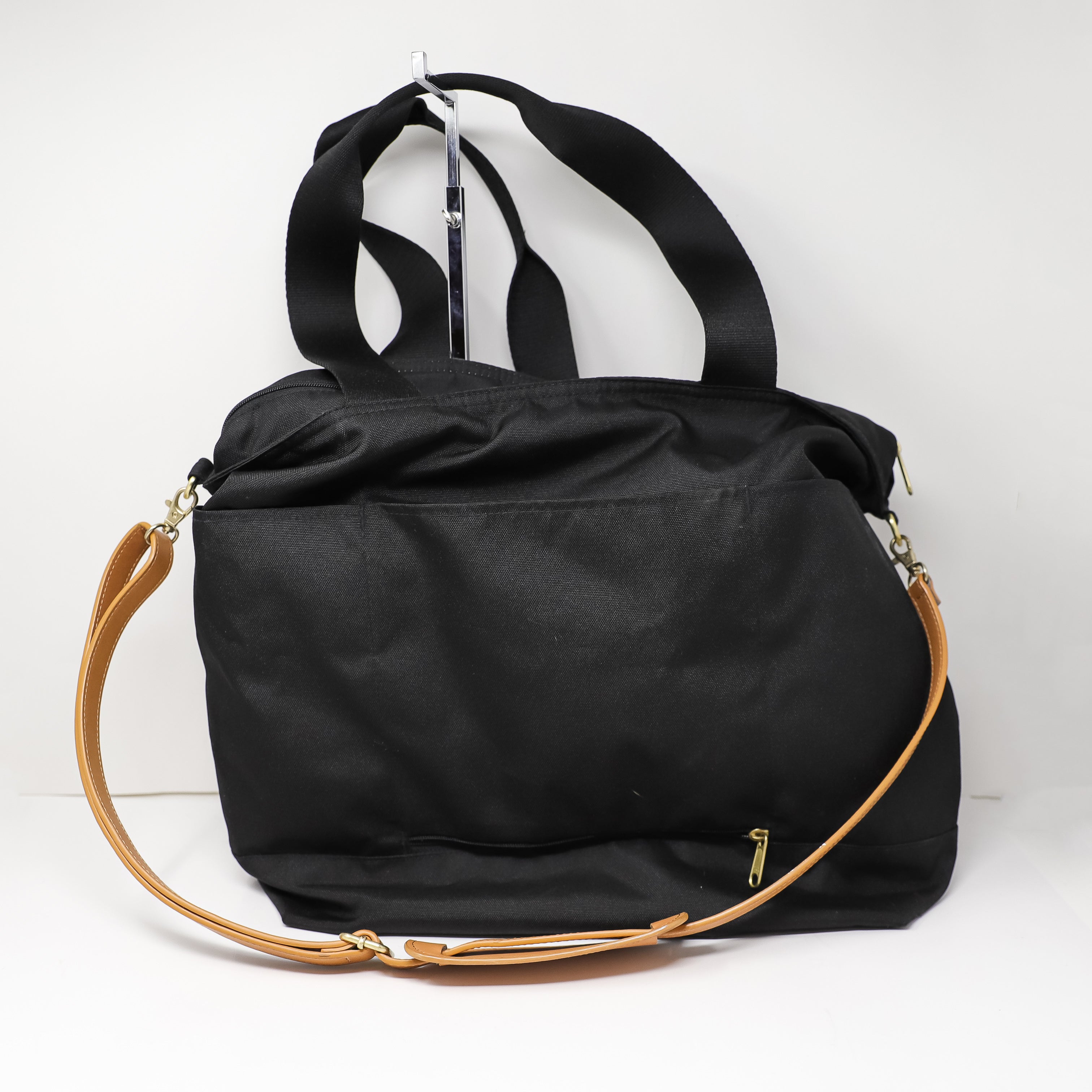 Logan And Lenora Day Tripper Canvas Weekender Travel Luggage Tote Bag Black