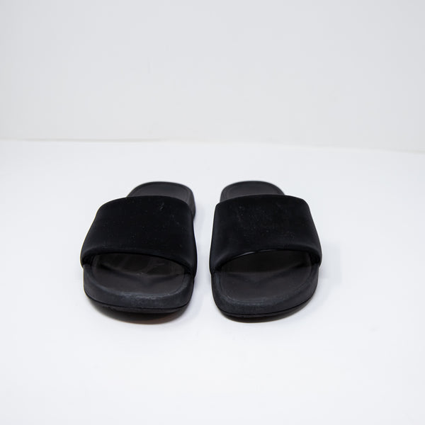 NEW Lululemon Women's Restfeel Open Toe Rubber Slip On Slide Sandals Shoes Black