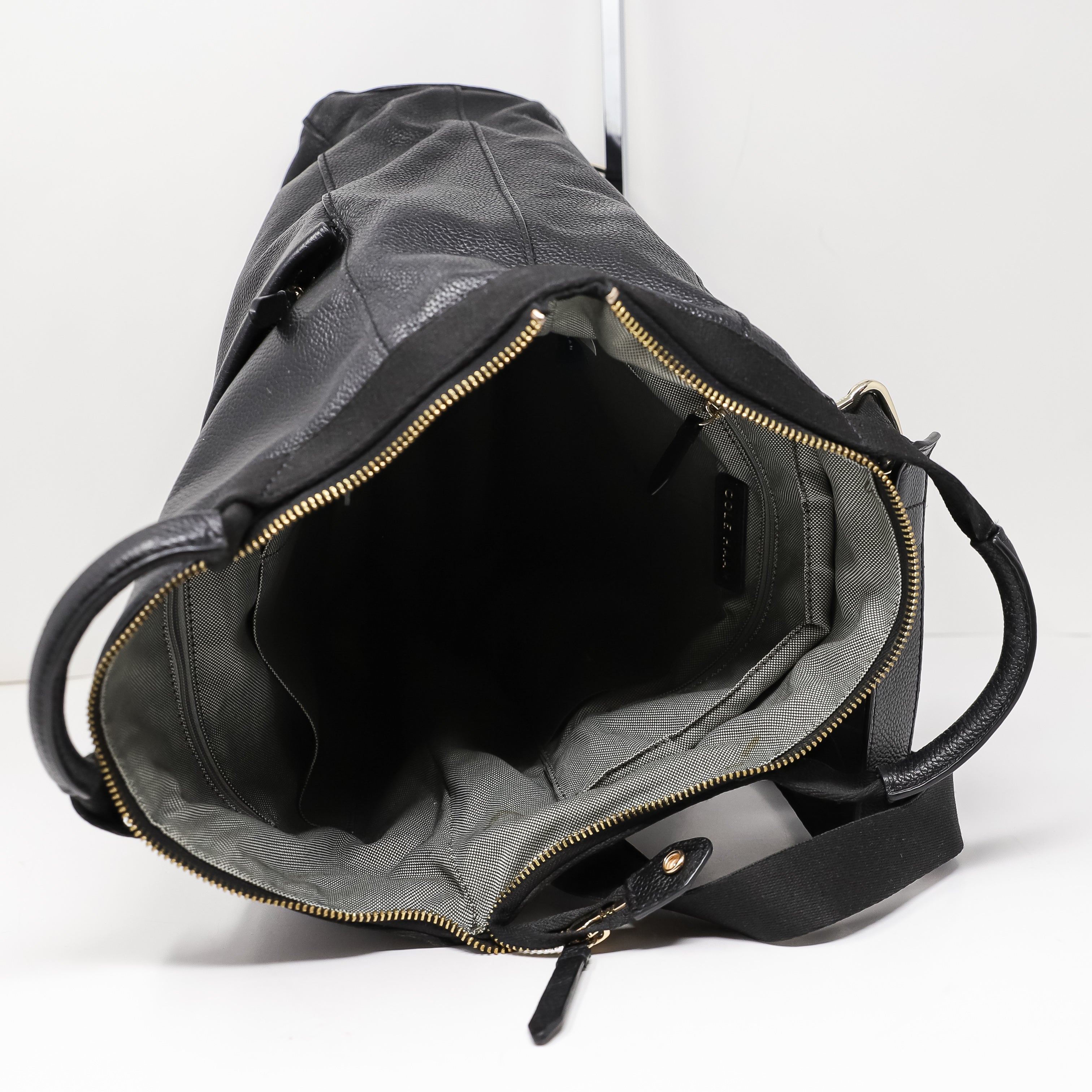 Cole Haan Grand Ambition Convertible Genuine Leather Travel Work Backpack Black