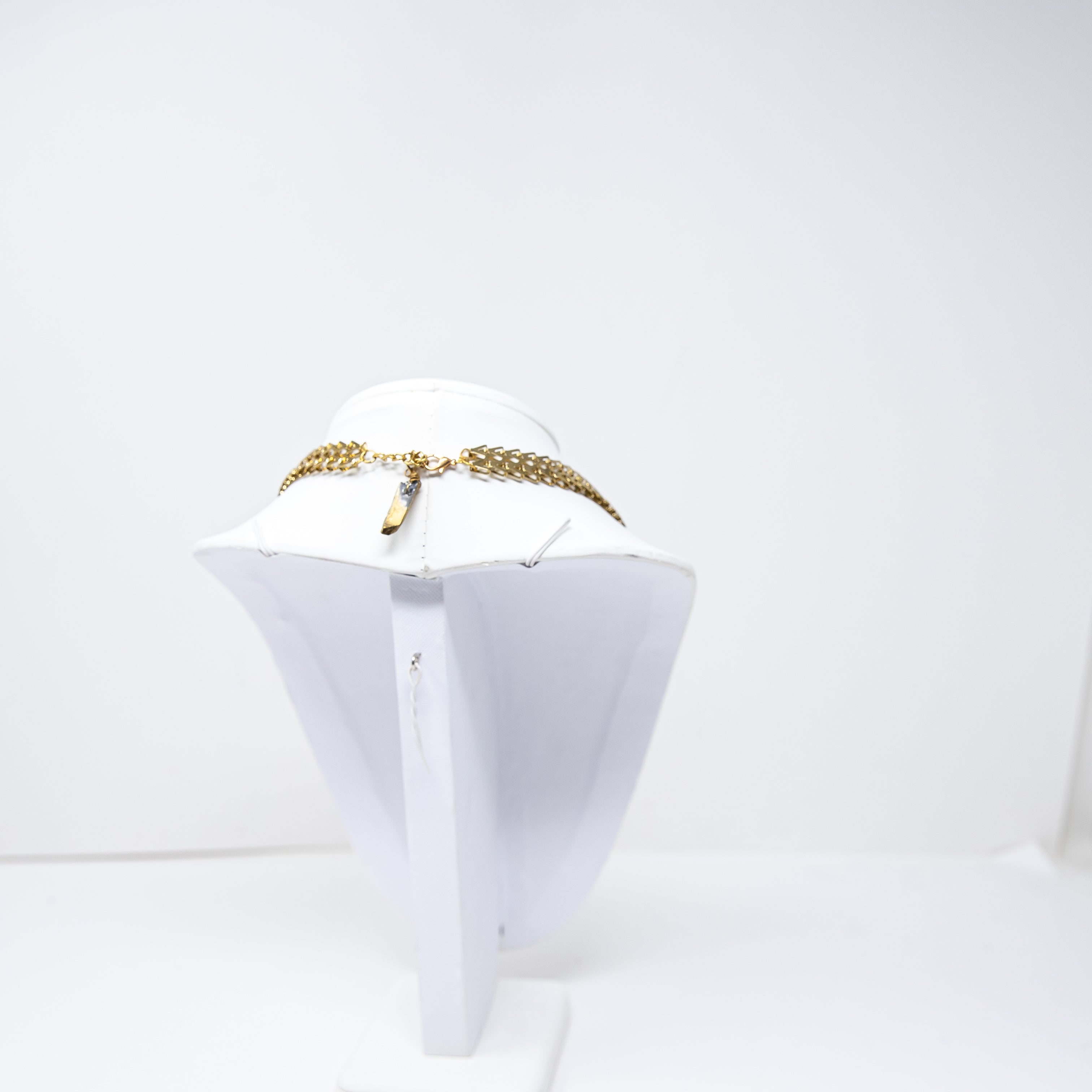 Suzanna Dai Gold Black Chain Link Stone Beaded Embellished Statement Necklace