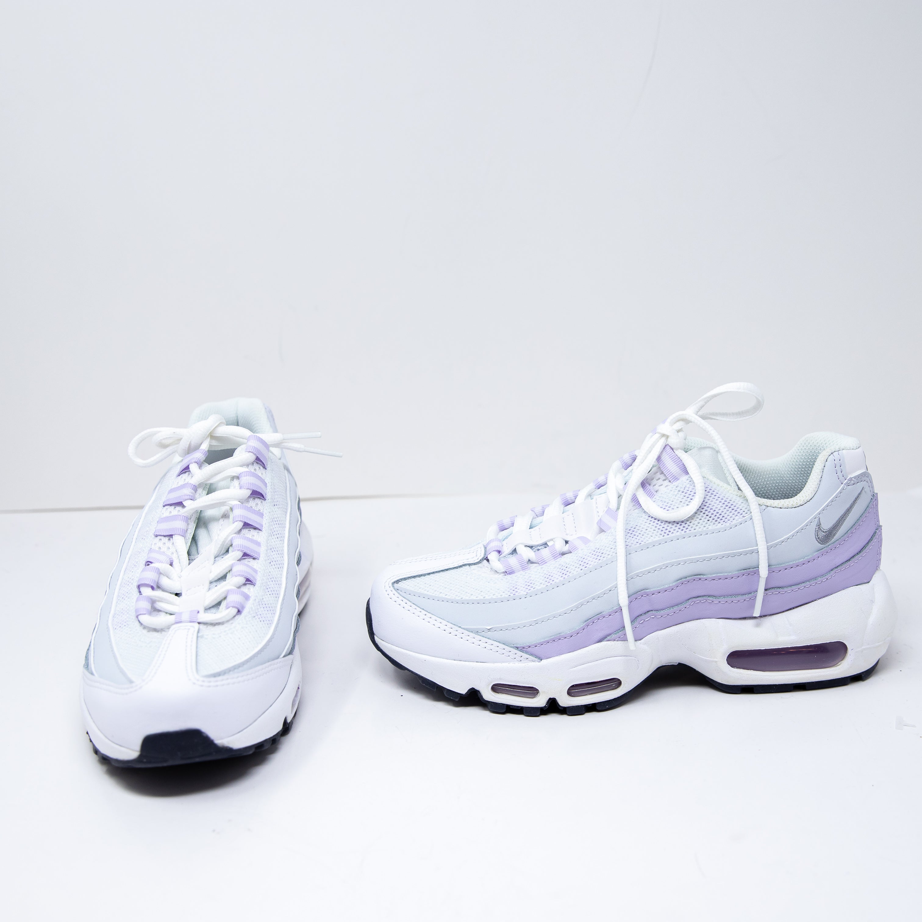 NEW Nike Girl's Air Max 95 Recraft Low Top Lace Up Sneakers Shoes Purple White