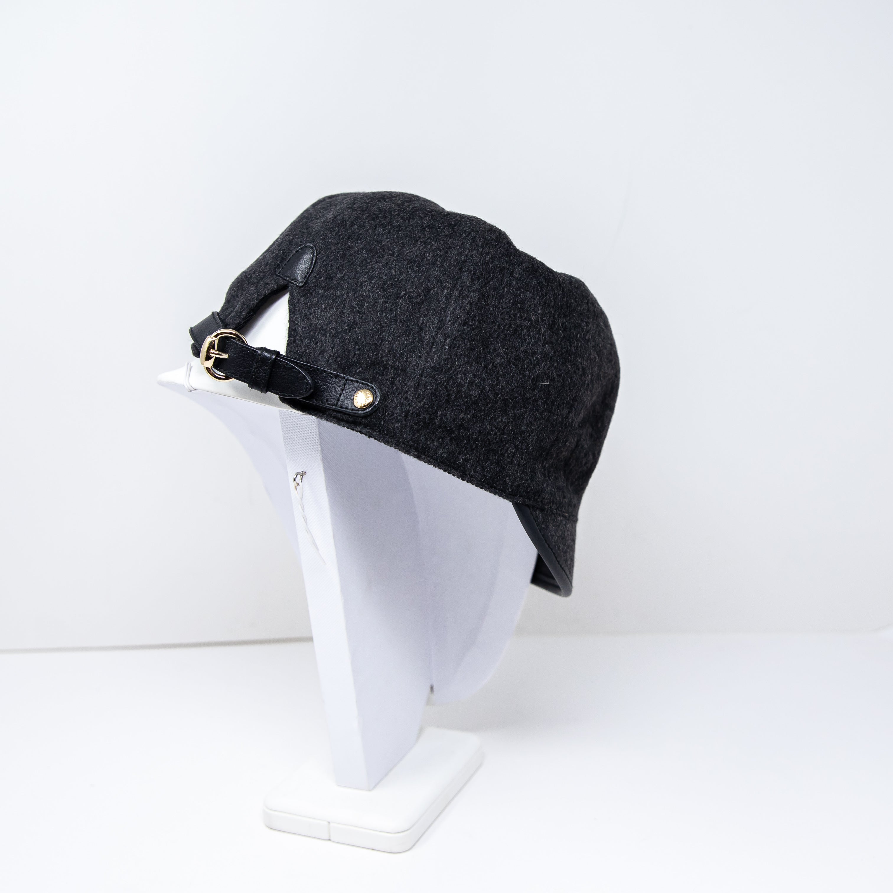 Gucci Made In Italy Cashmere Wool Felt Genuine Leather Trim Newsboy Hat Gray