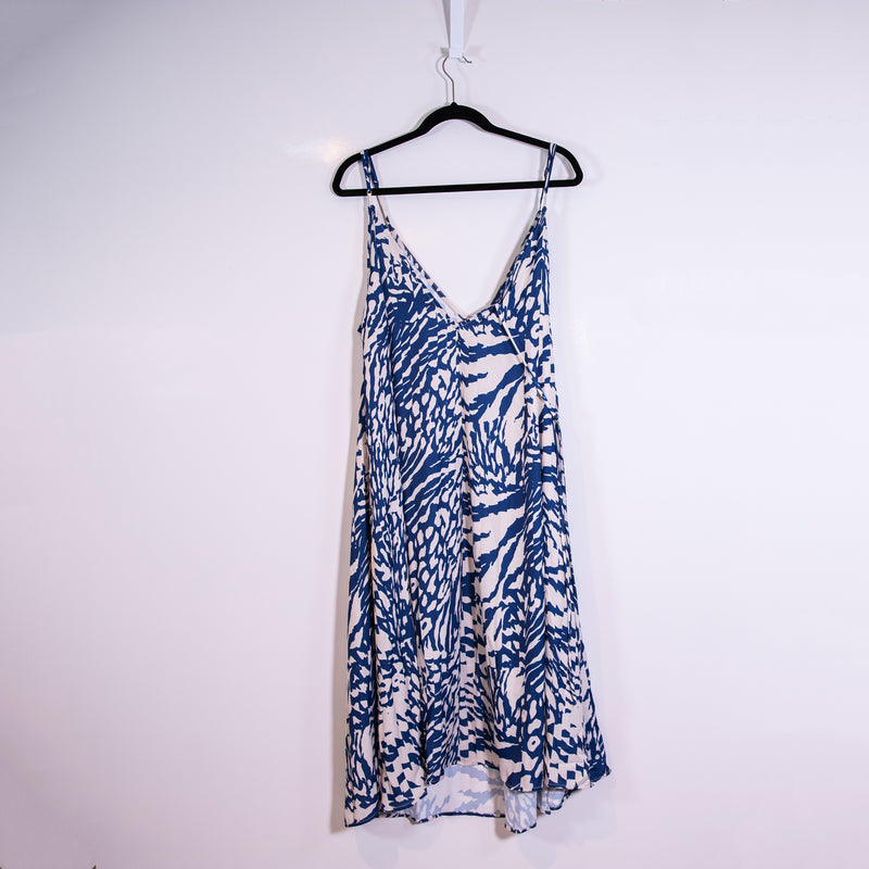 Resa Hannah V Neck Pullover Belted Midi Dress Capri Blue White Print Pattern M