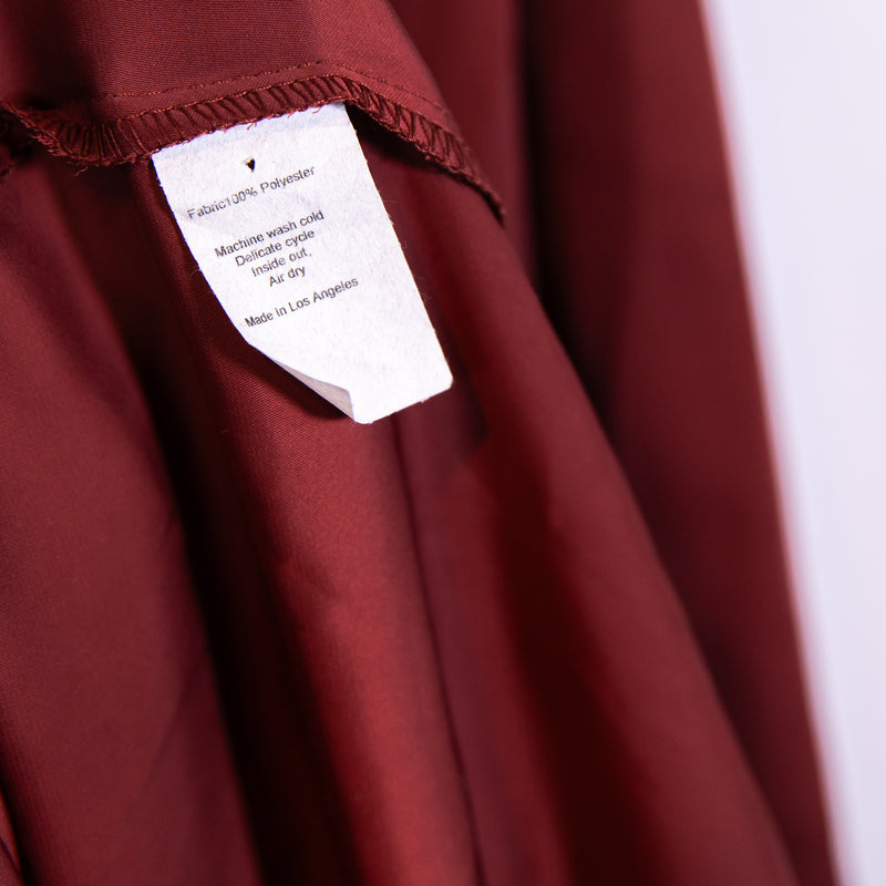 NEW Resa Hannah V Neck Pullover Belted Midi Burgundy Satin Dress M