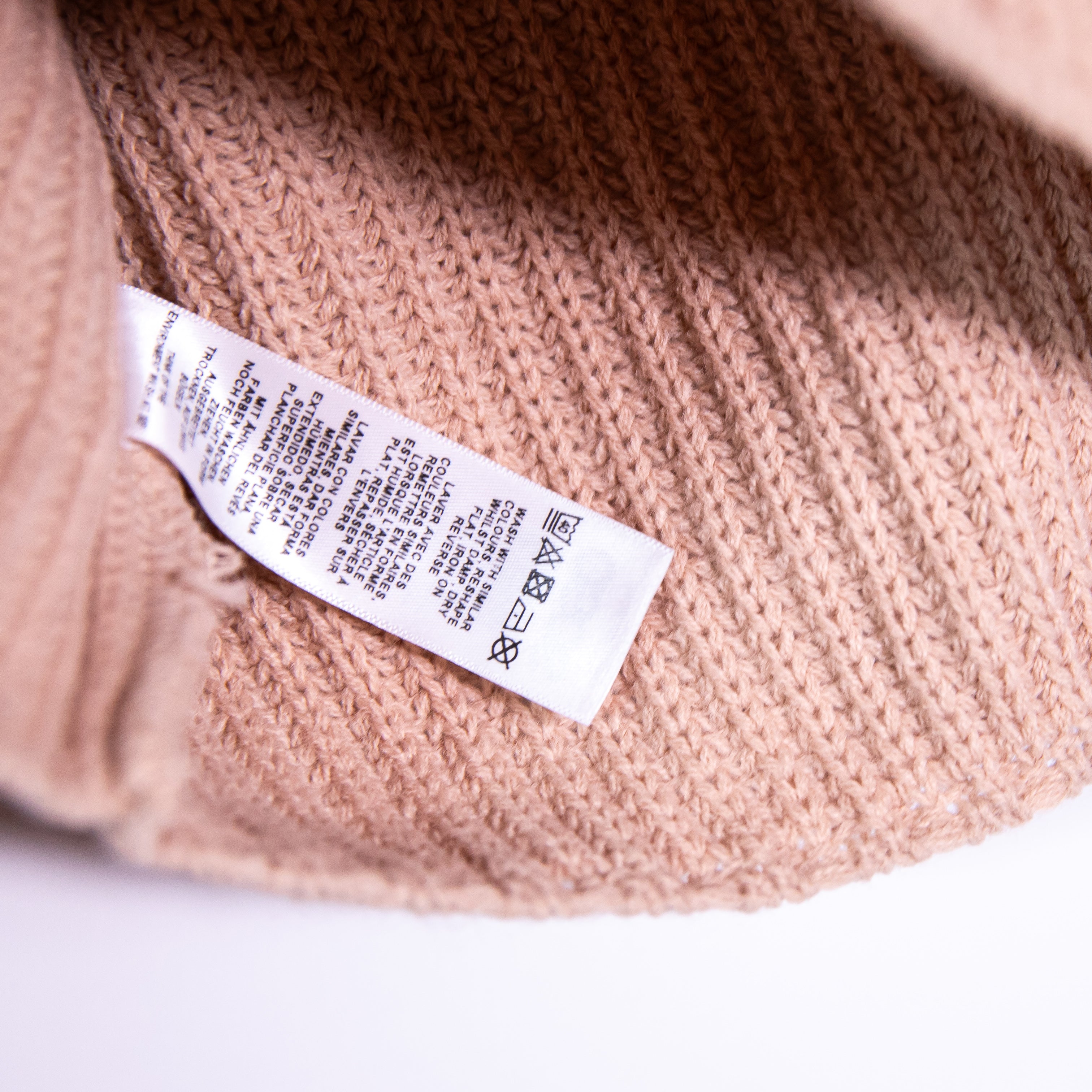 NEW Asos Women's Knit Crew Neck Cropped Long Sleeve Pullover Sweater Blush Pink