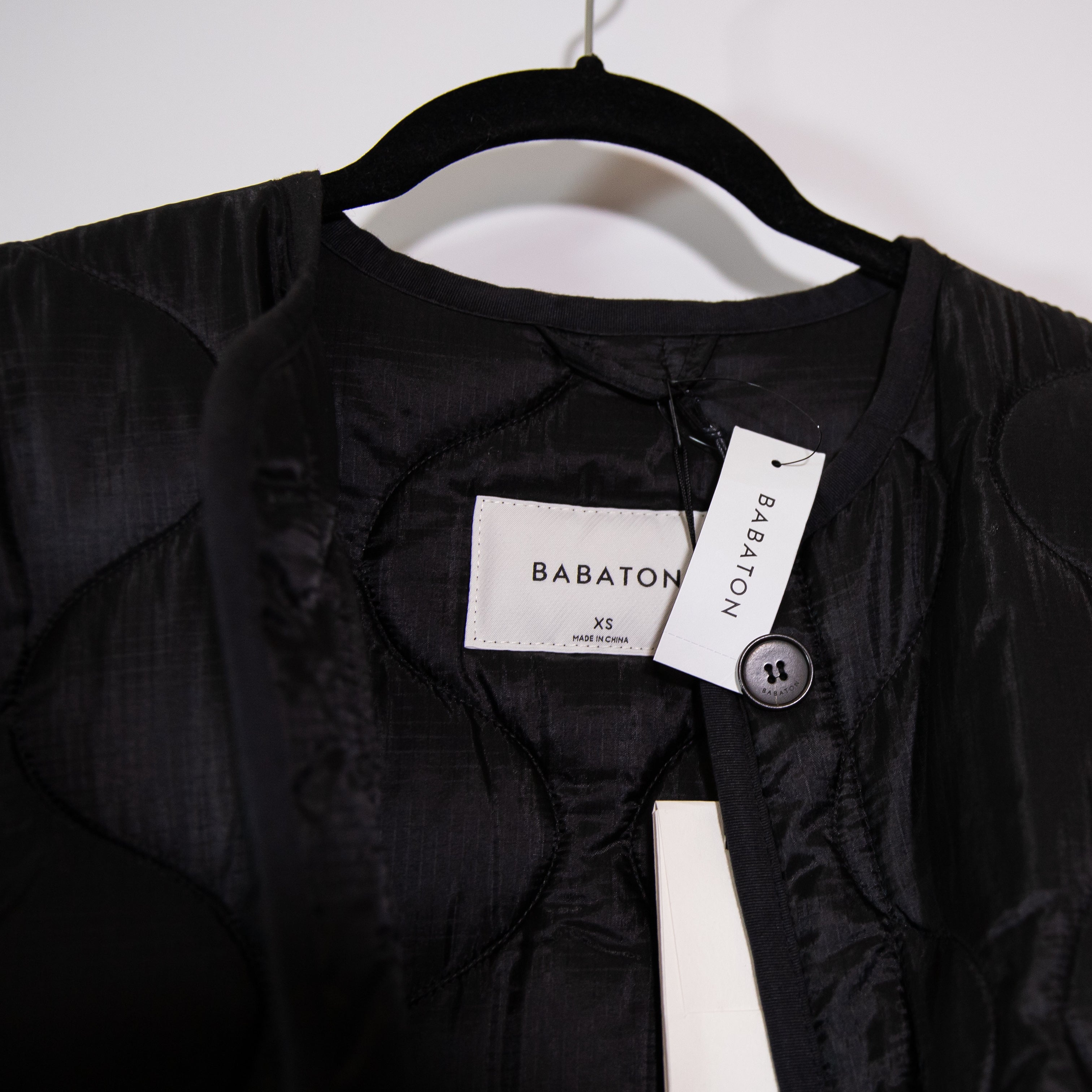 NEW Babaton Aritzia Evergreen Quilted Lightweight Button Oversized Jacket Black