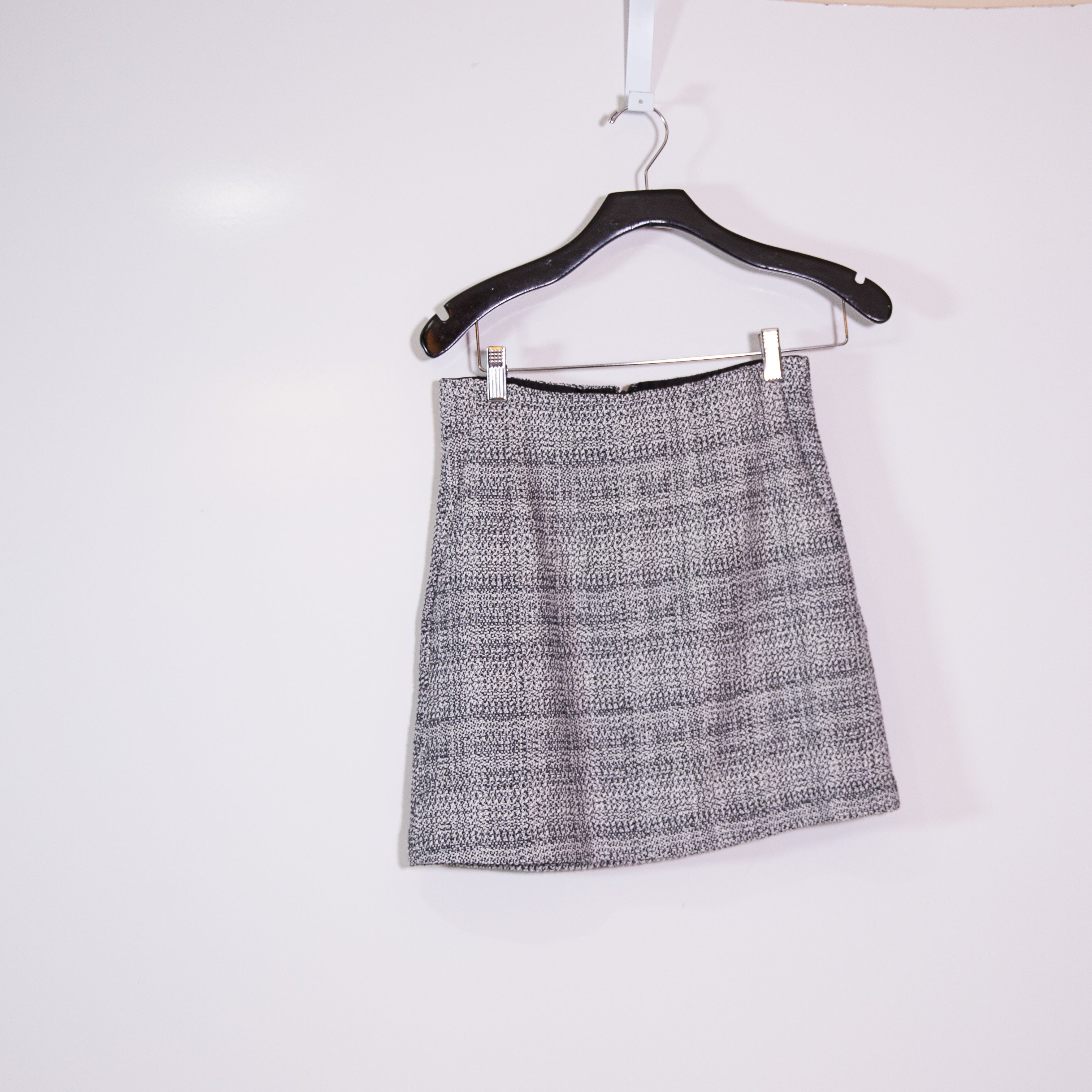 Babaton Aritzia Kinsley Cotton Linen Tweed Boucle High Waisted Mini Skirt 4
