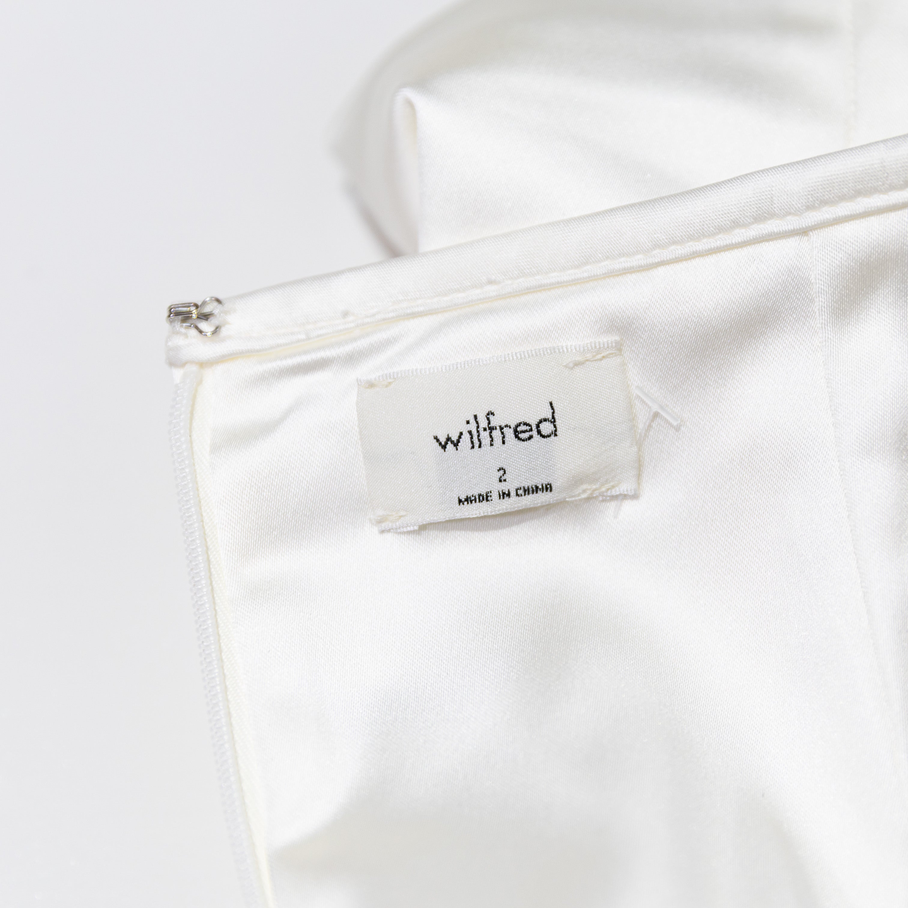 Wilfred Aritzia Tavern High Waisted Satin Mini Skirt Light Birch White 2