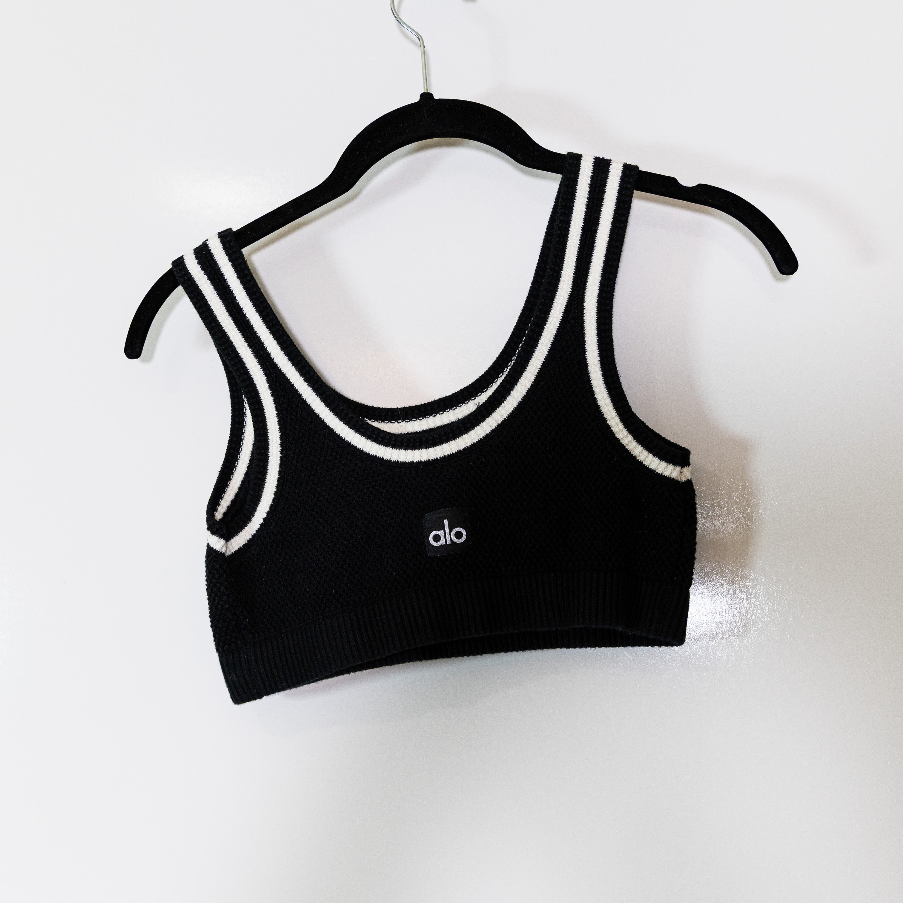 Alo Yoga Women's Tennis Club Cotton Sweater Knit Crop Top Bra Black White XS