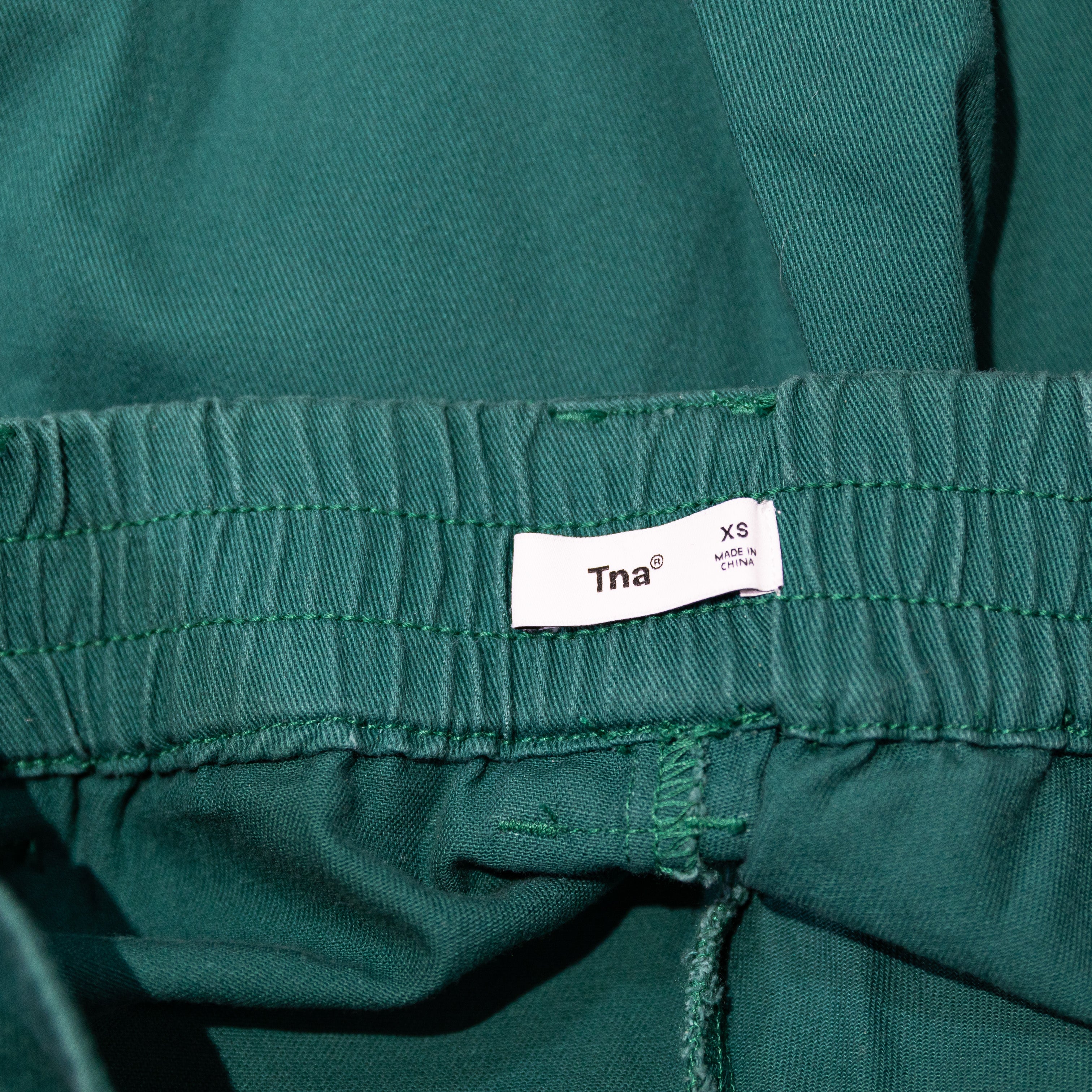 NEW TNA Aritzia Cargo Multi Pocket Straight Leg Cotton Pants Biome Green XS