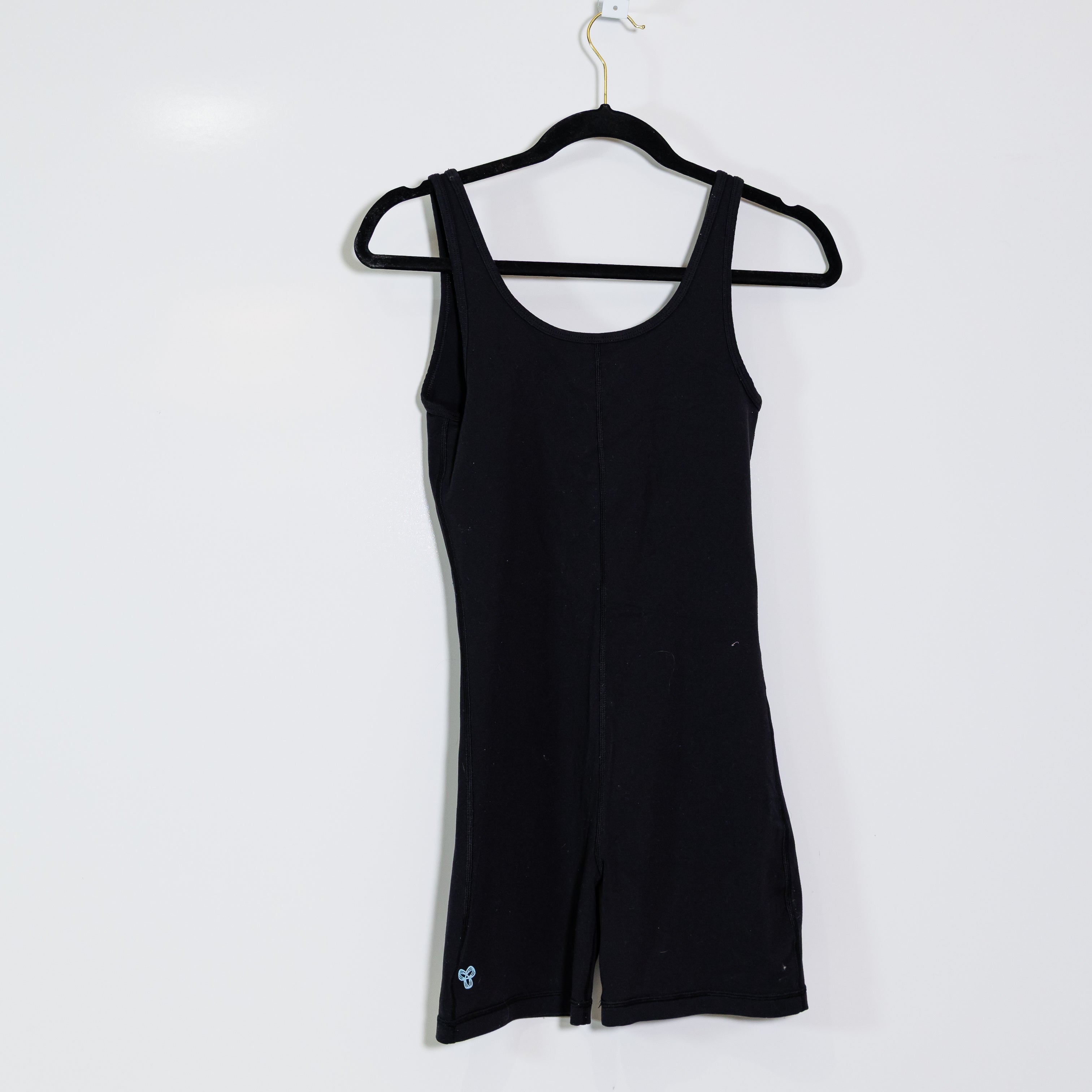 Aritzia TnAction Butter Soft Scoop Neck One Piece Athletic Work Out Romper Black