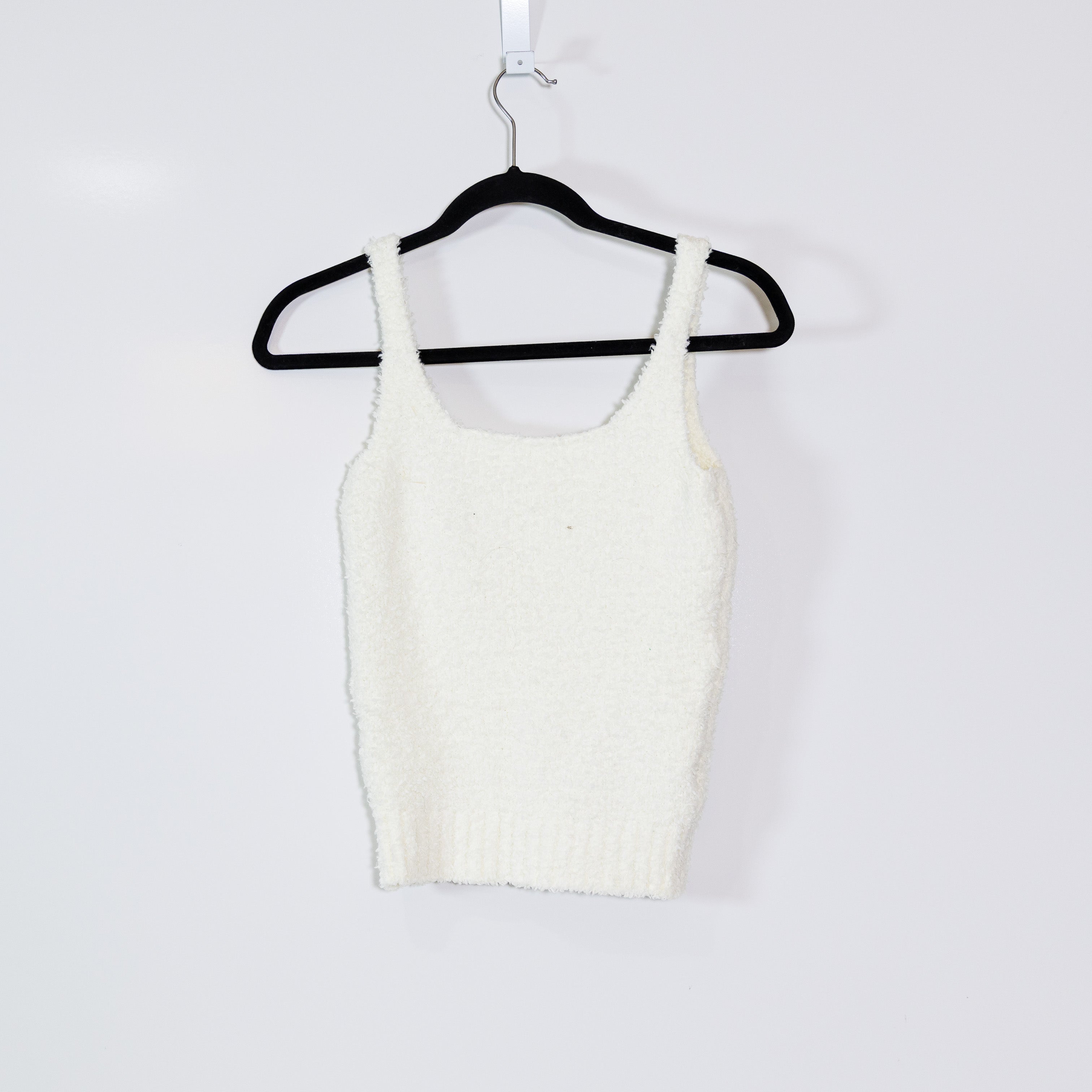 Skims Women's Fuzzy Teddy Knit Scoop Neck Sleeveless Stretch Tank Top Ivory S/M