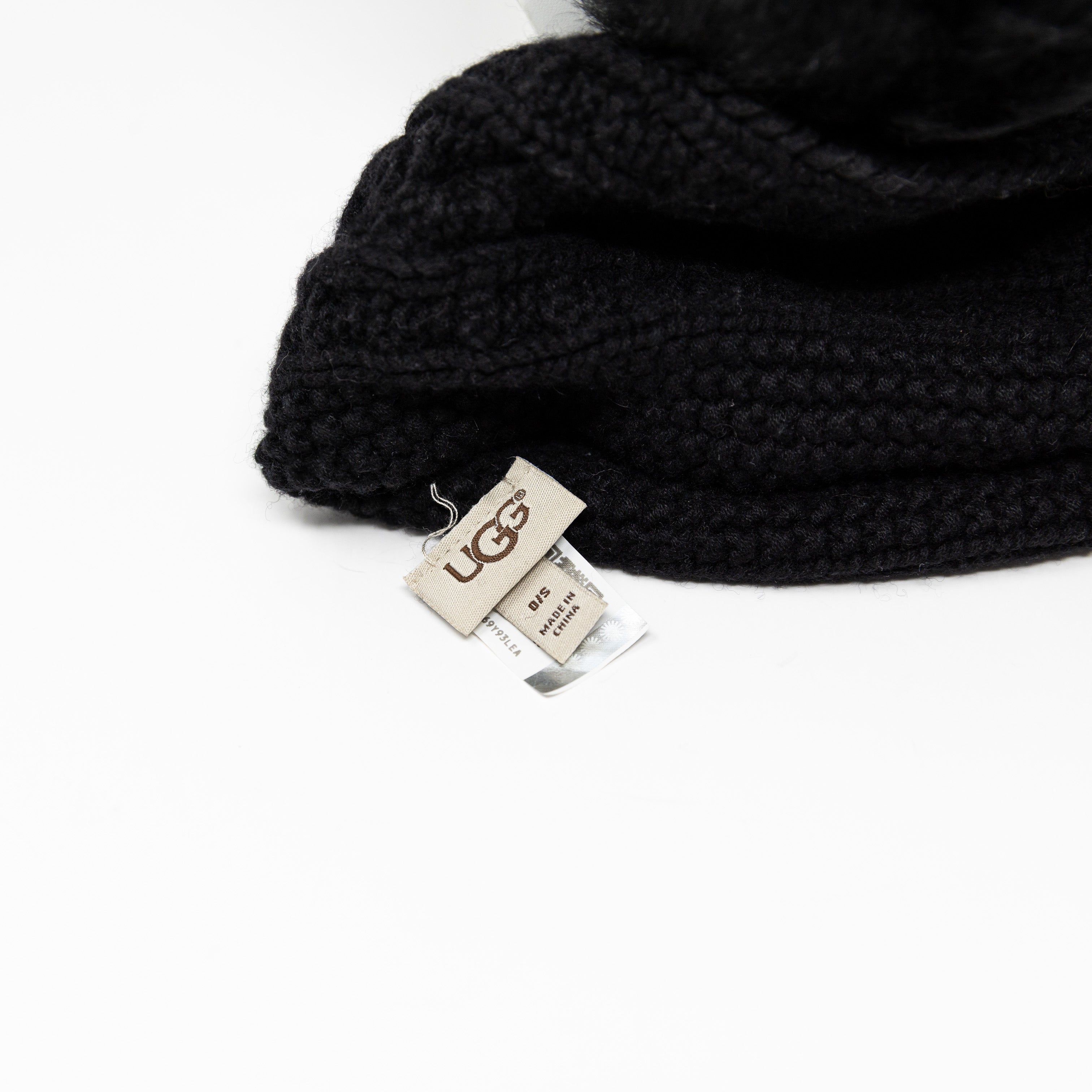 Ugg Wool Blend Chunky Knit Stretch Pom Pom Beanie Hat Black