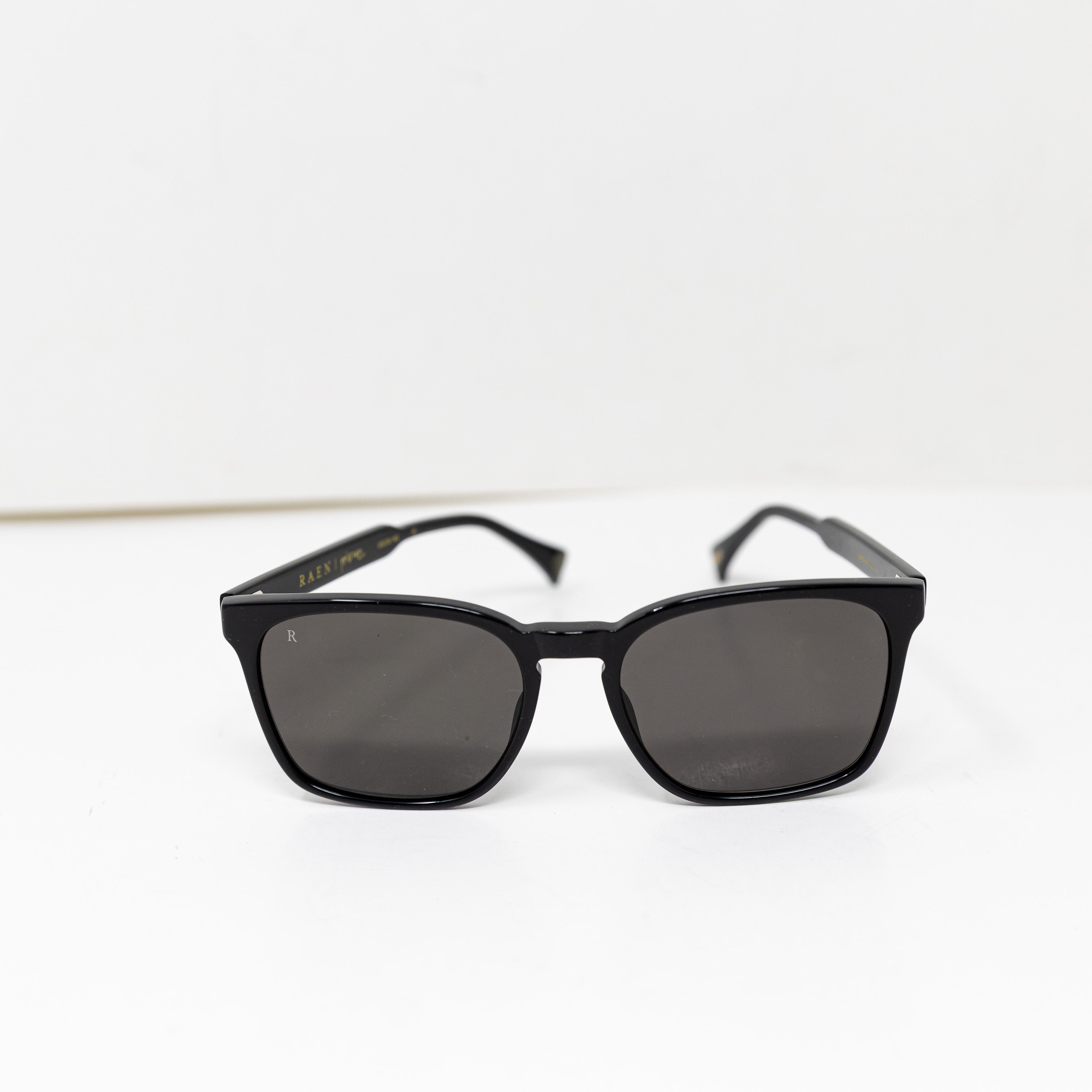 Raen Pierce Tall Square Lenses All Black Frames Sunglasses Accessory