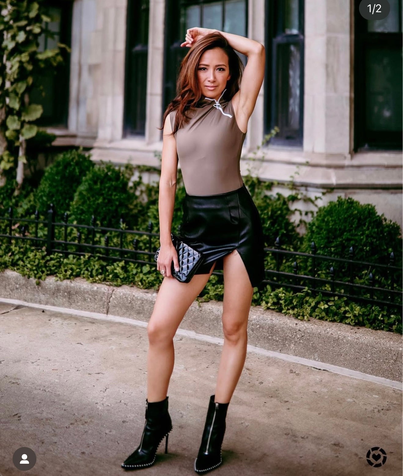 Superdown Trinity Faux Vegan Leather Slit Mini Skirt Solid Black Xxs