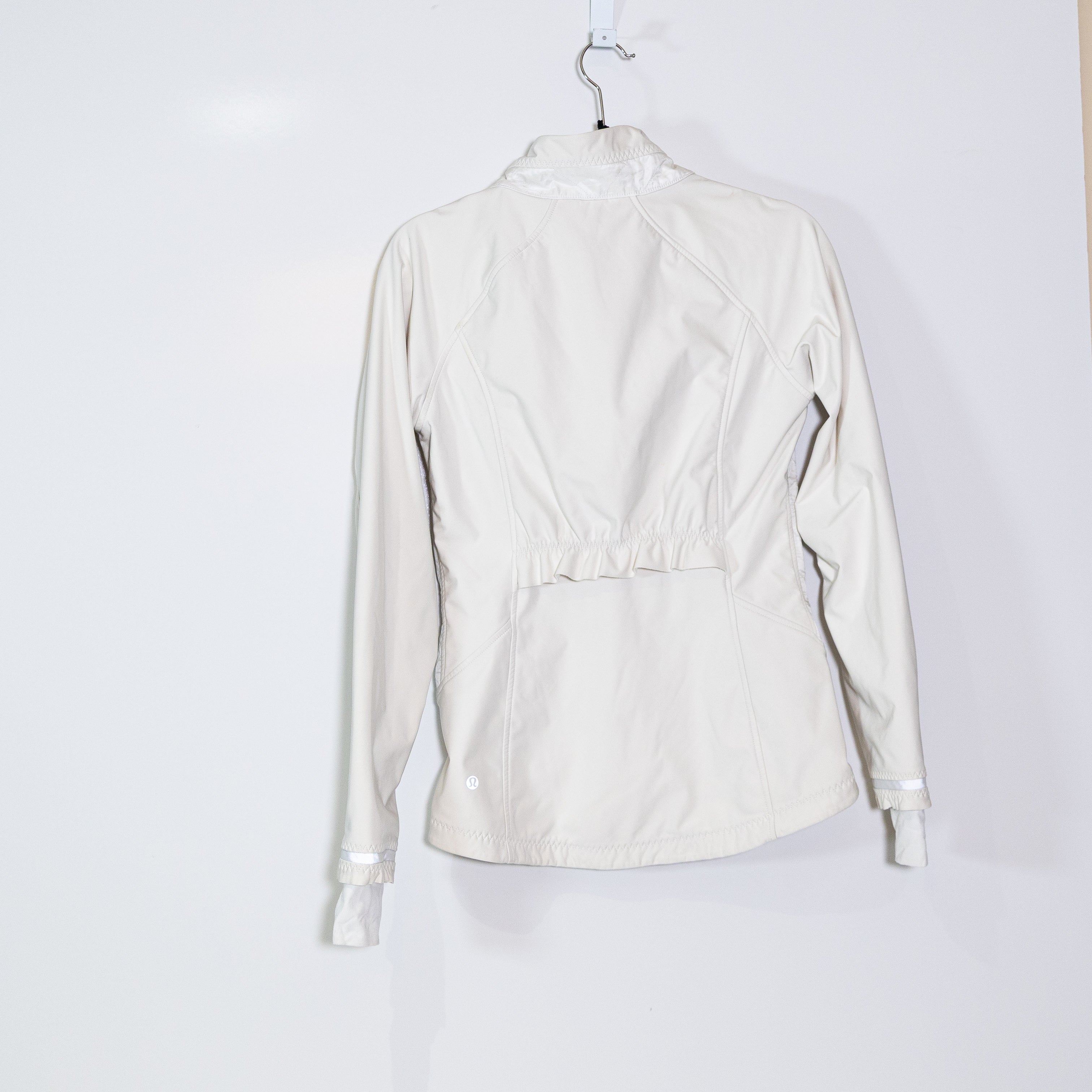 Lululemon Women's Wind Runner Softshell Full Zip Athletic Work Out Jacket White